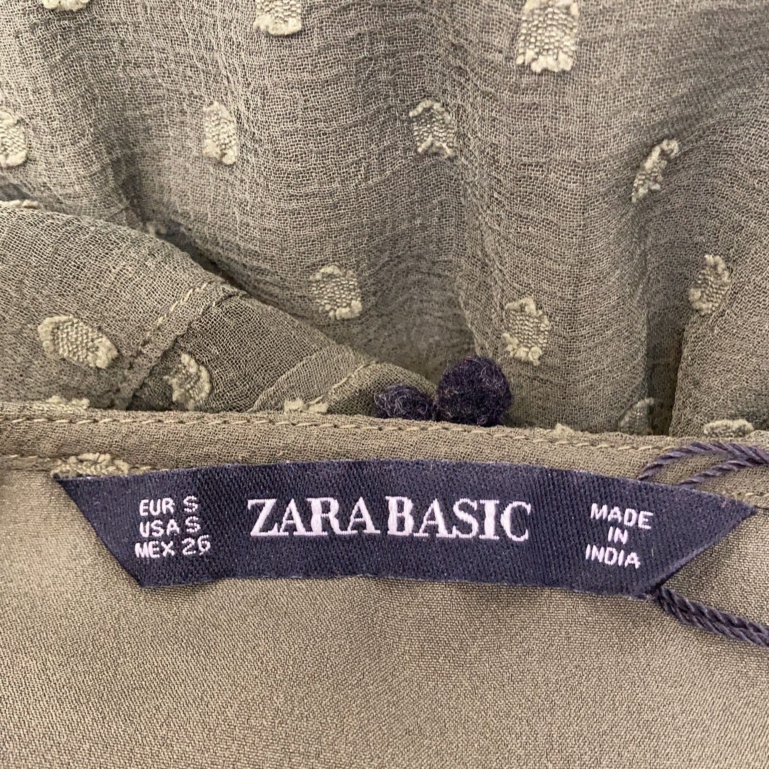 Zara Basic