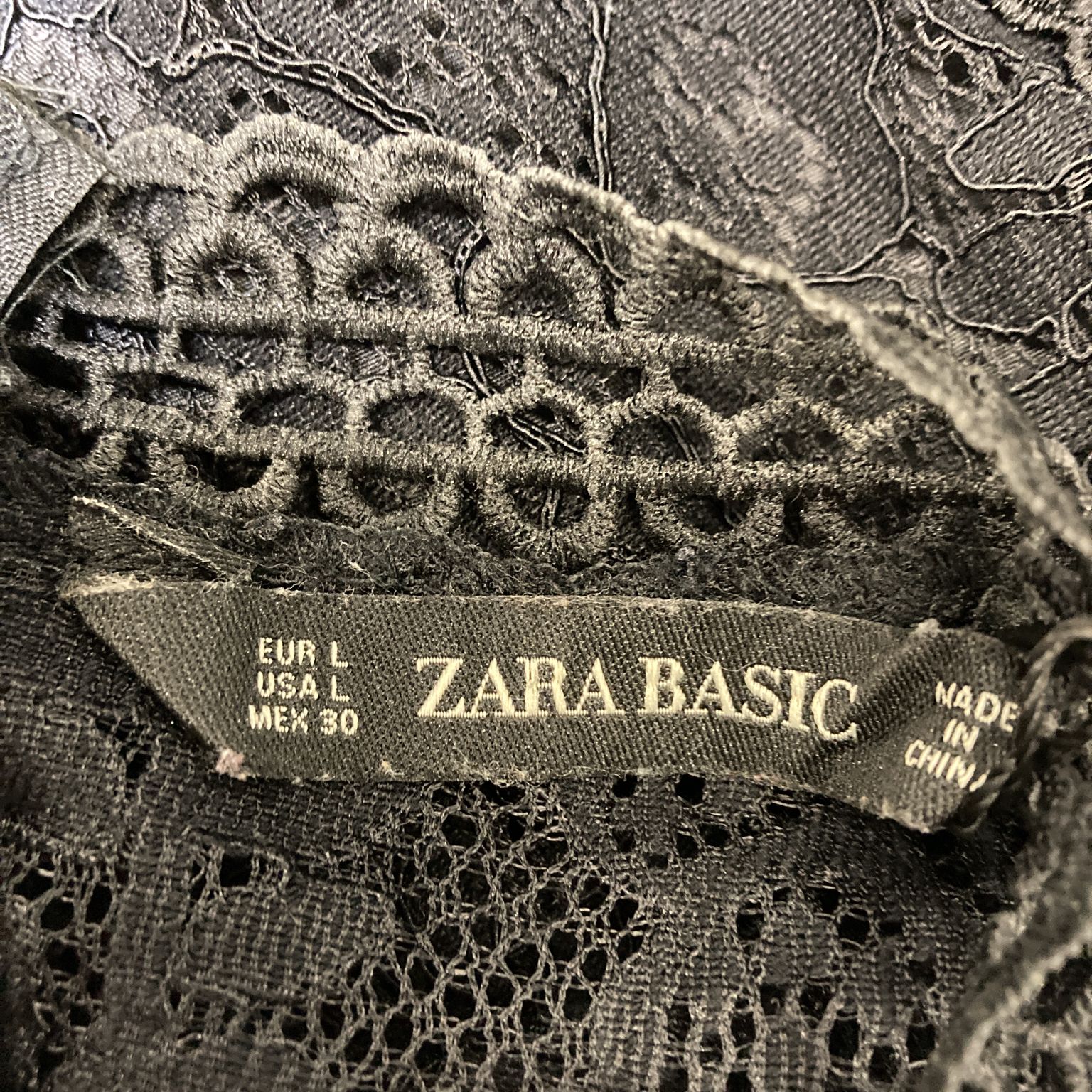 Zara Basic