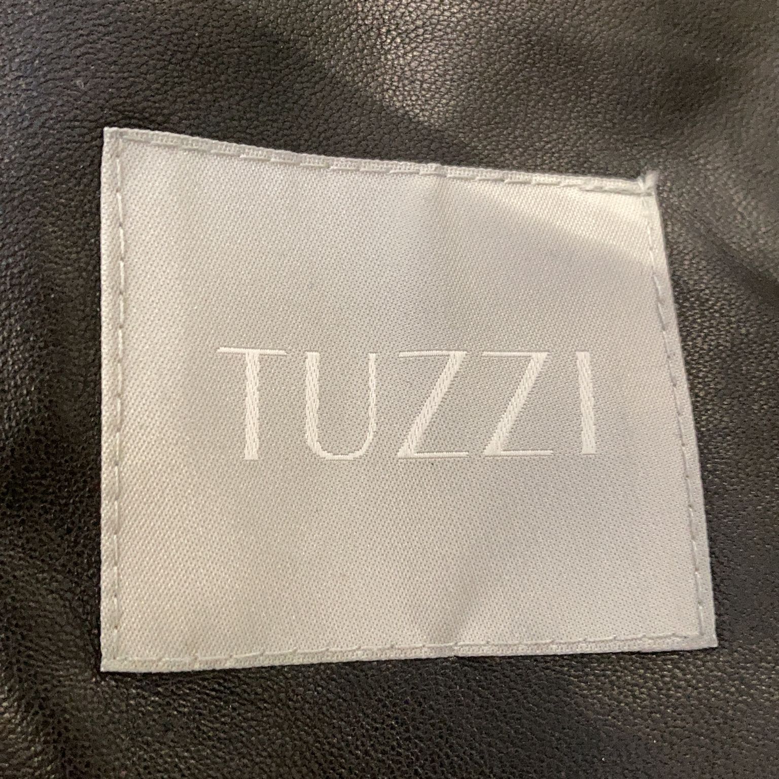 Tuzzi