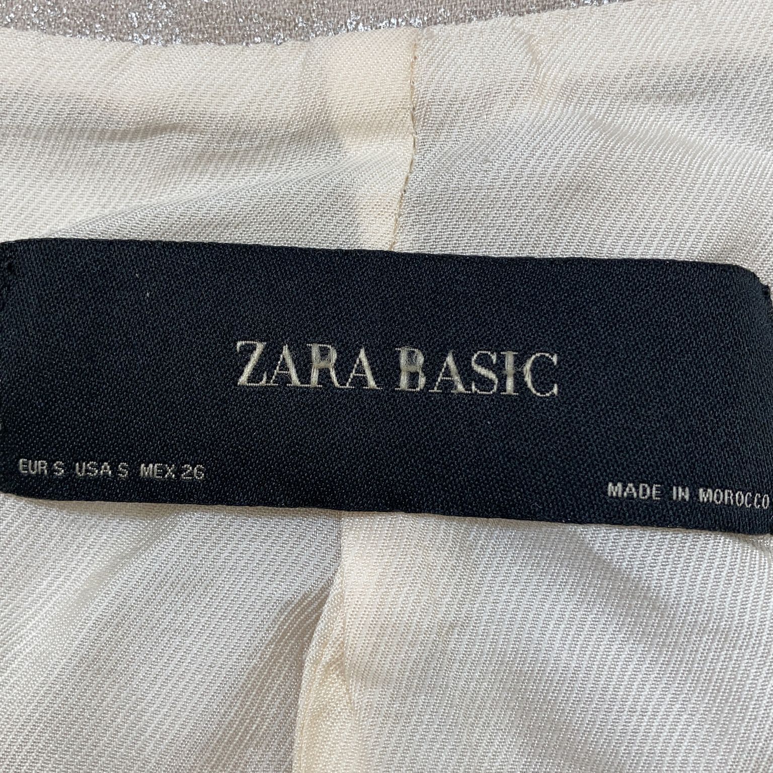 Zara Basic