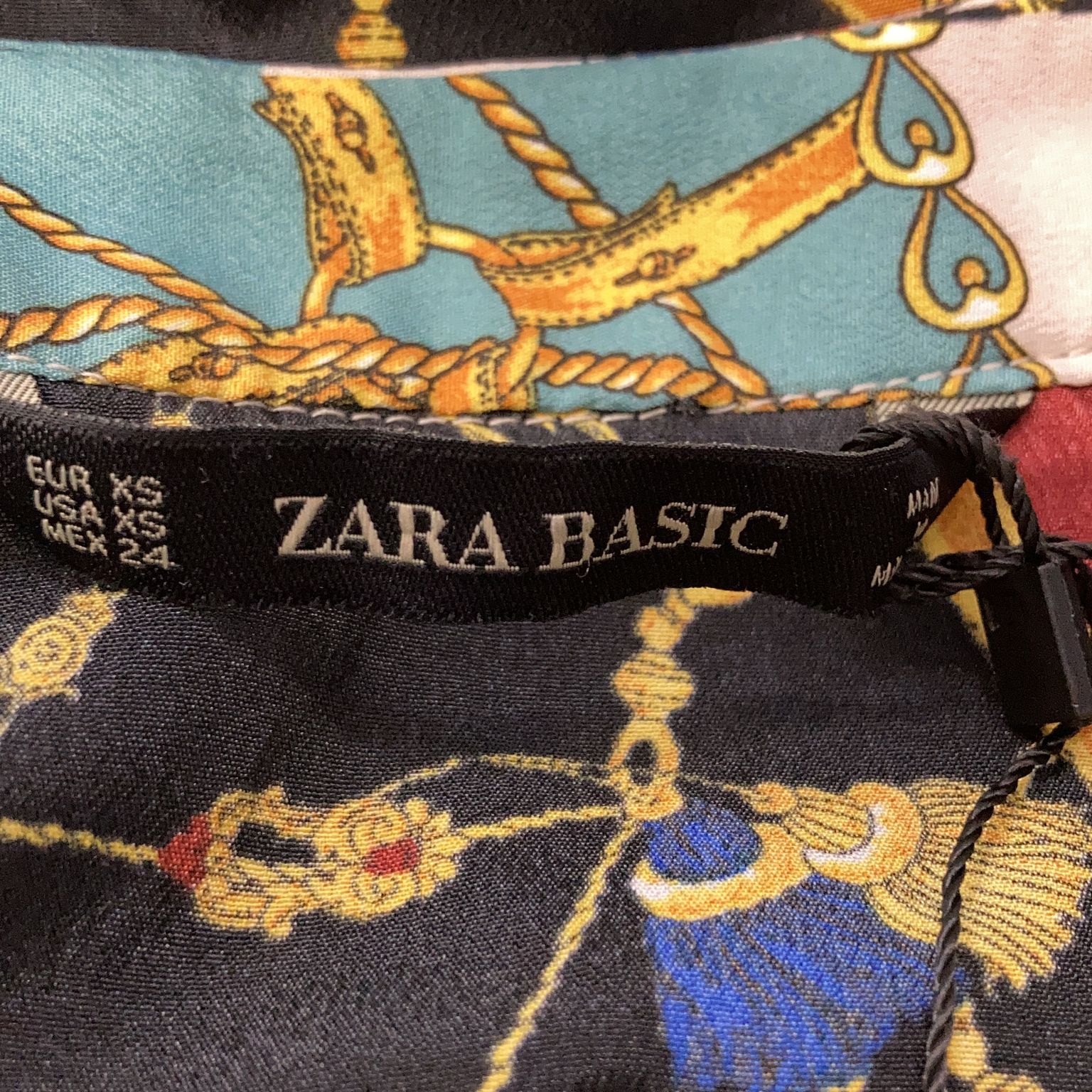 Zara Basic