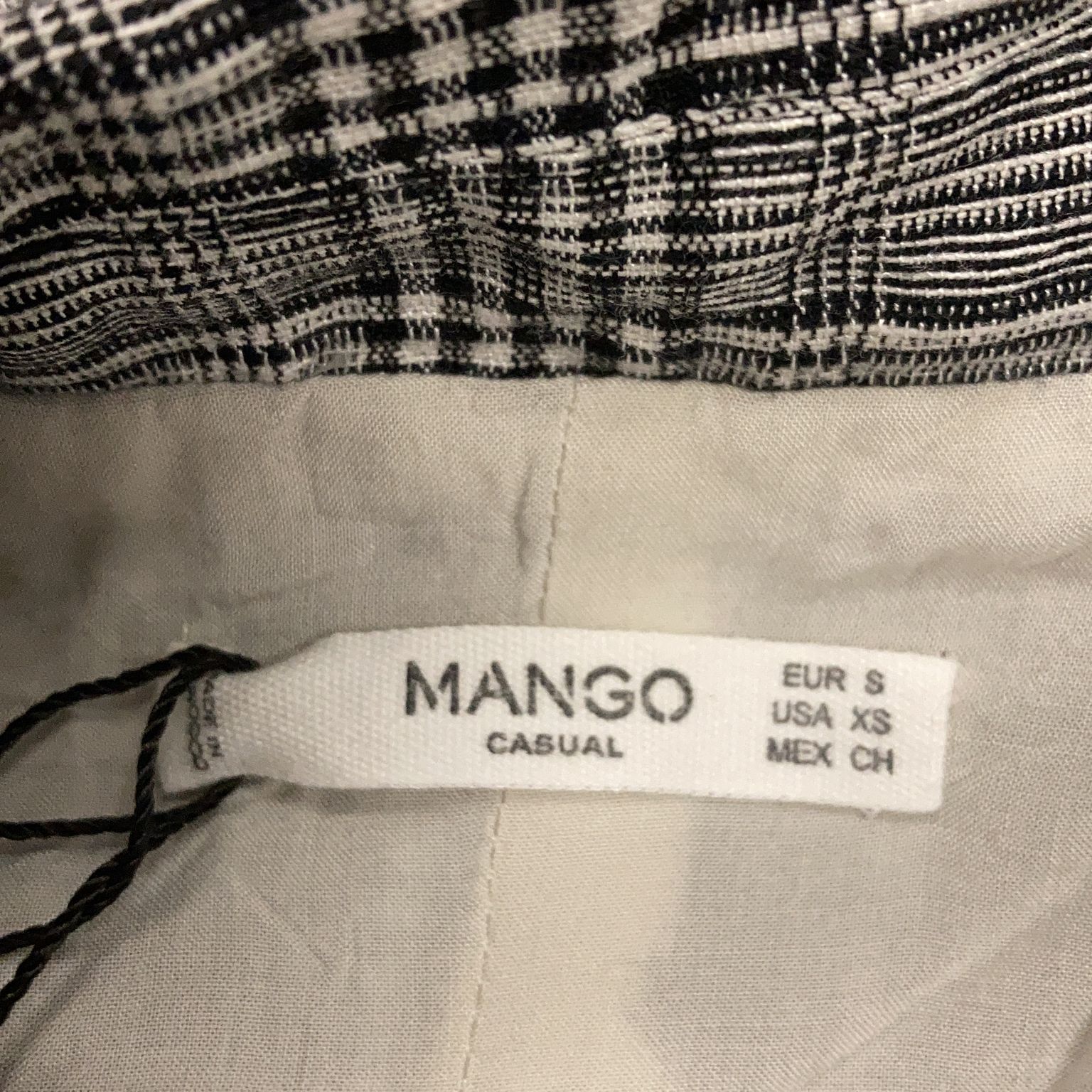 Mango Casual