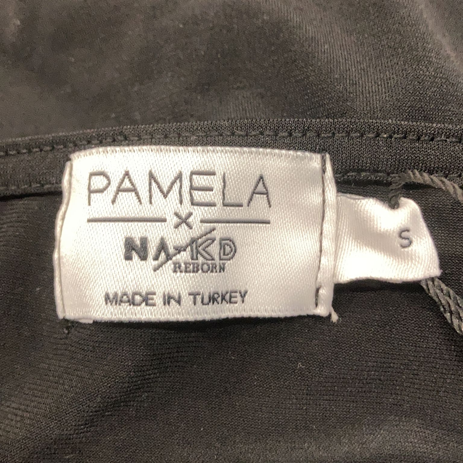 Pamela x NA-KD