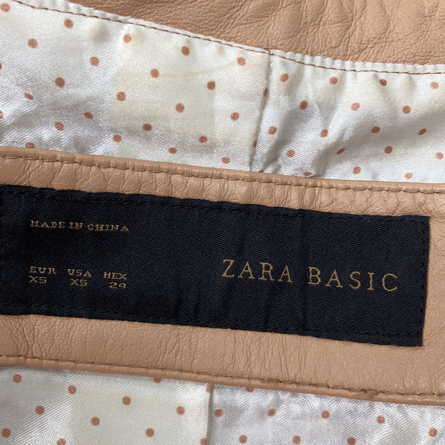 Zara Basic