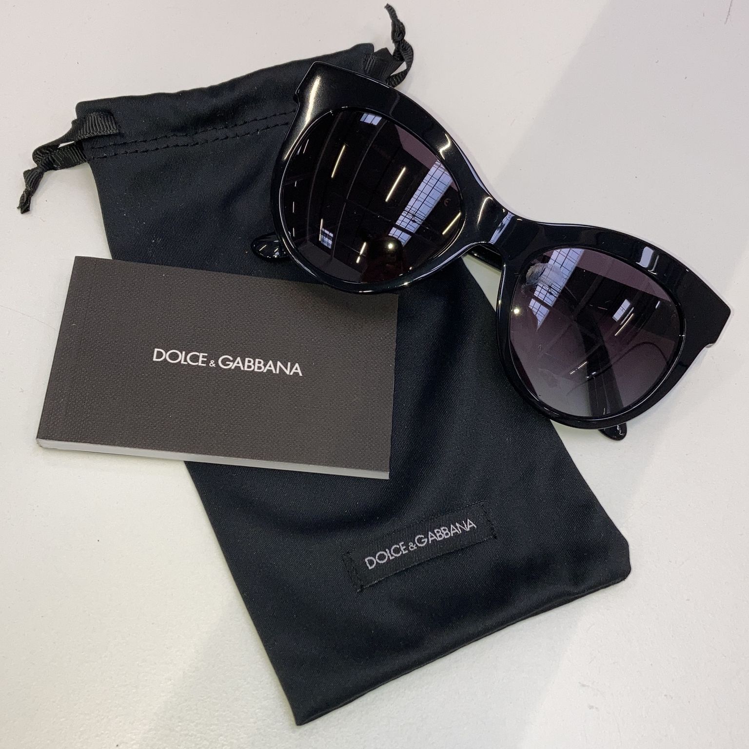 Dolce  Gabbana