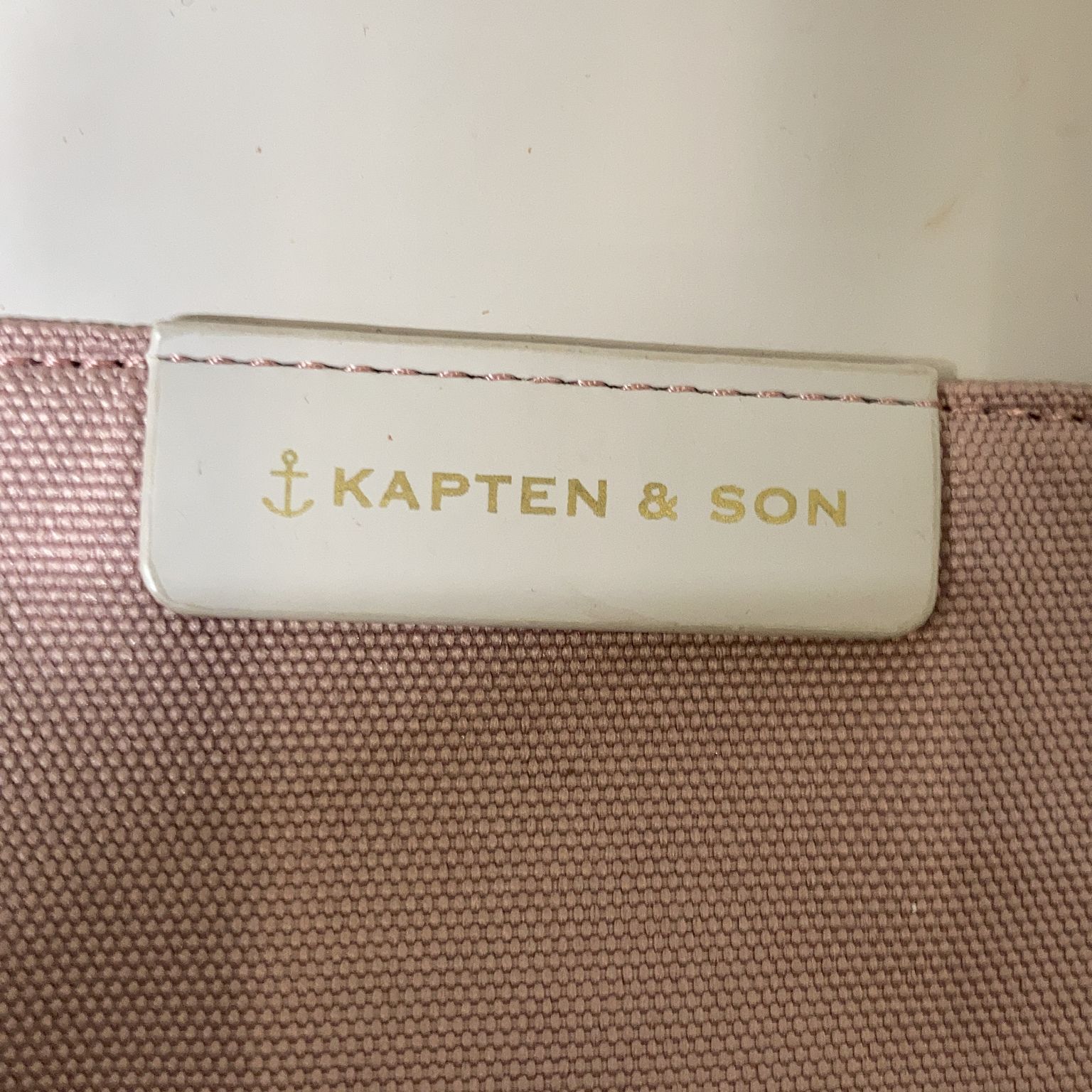 Kapten  Son