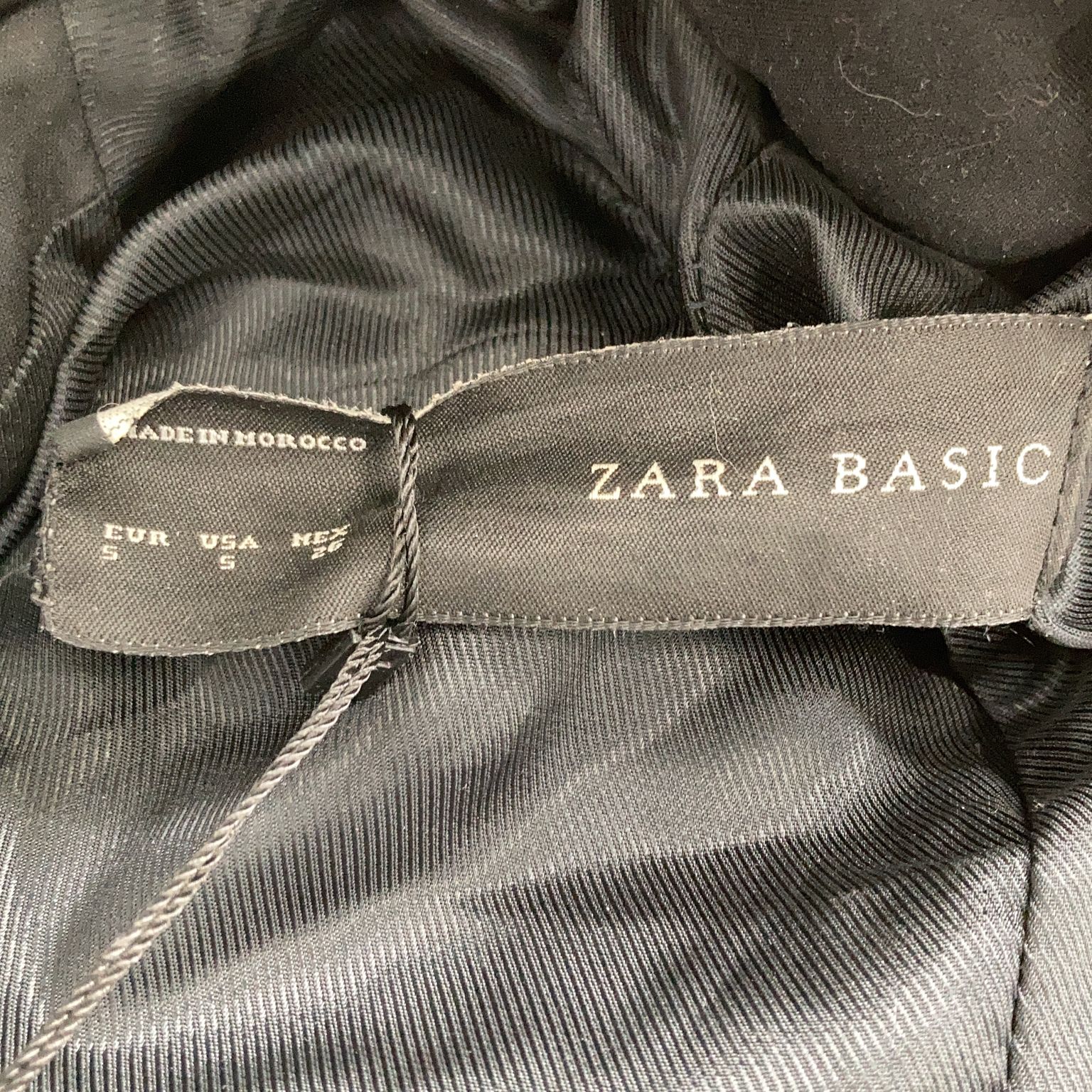 Zara Basic