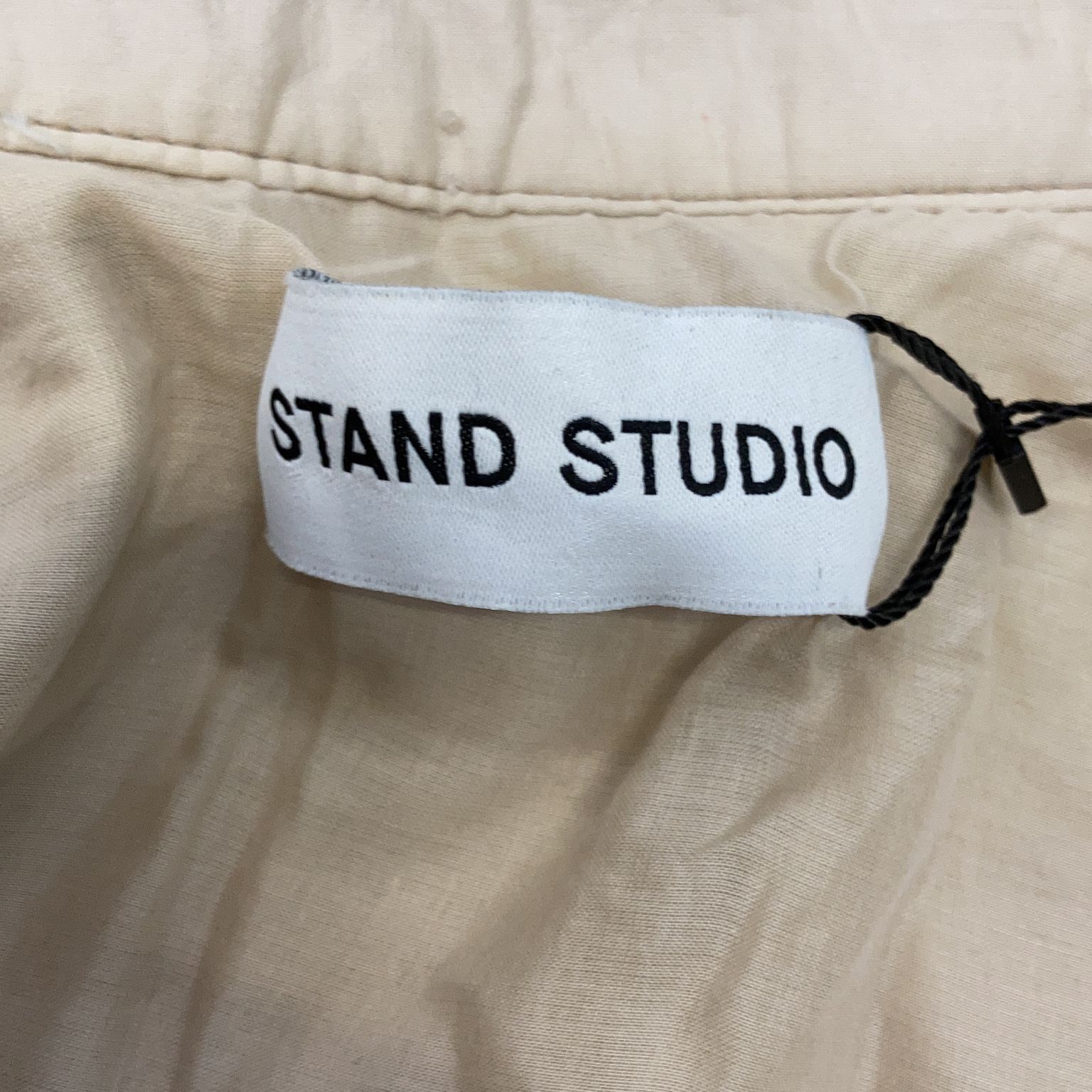 Stand Studio