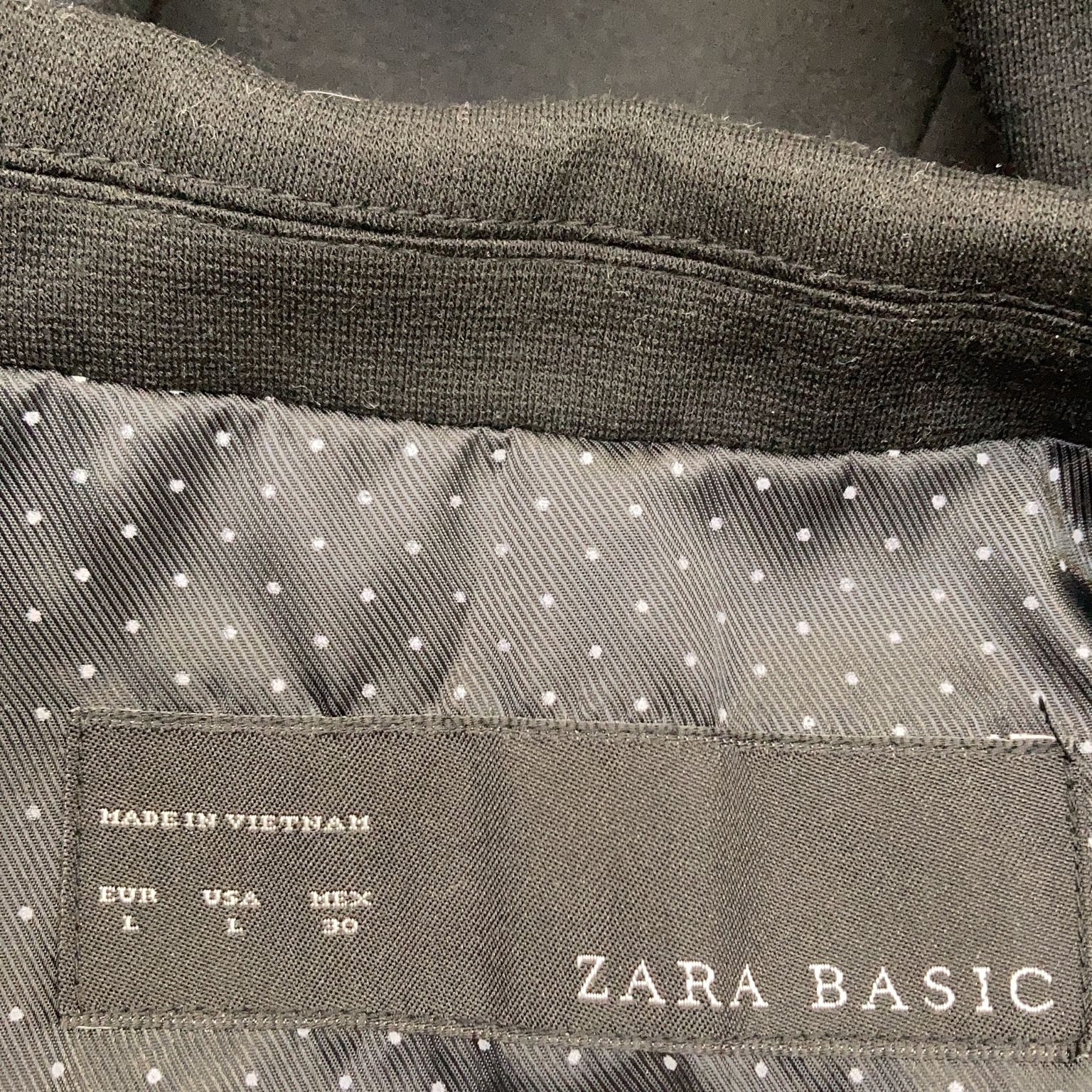 Zara Basic