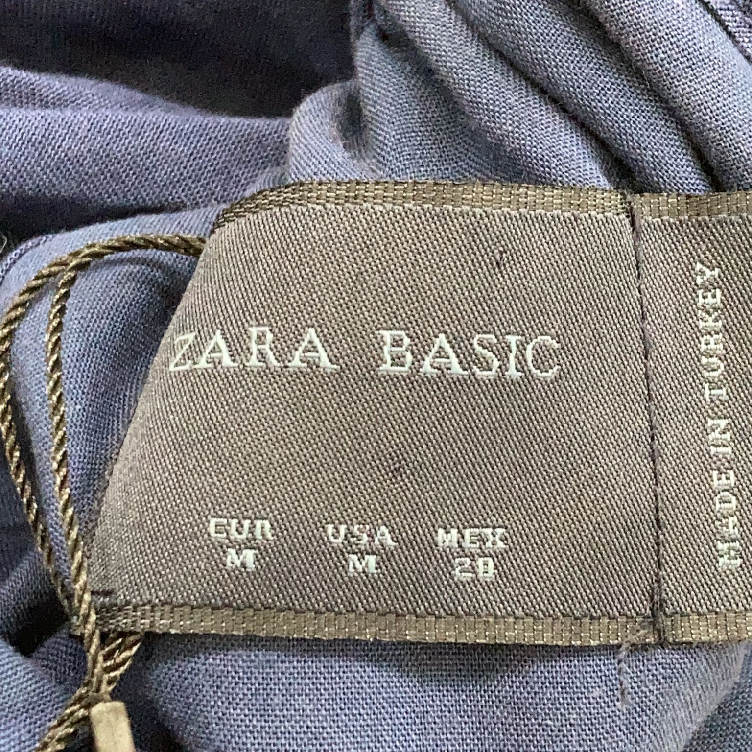 Zara Basic