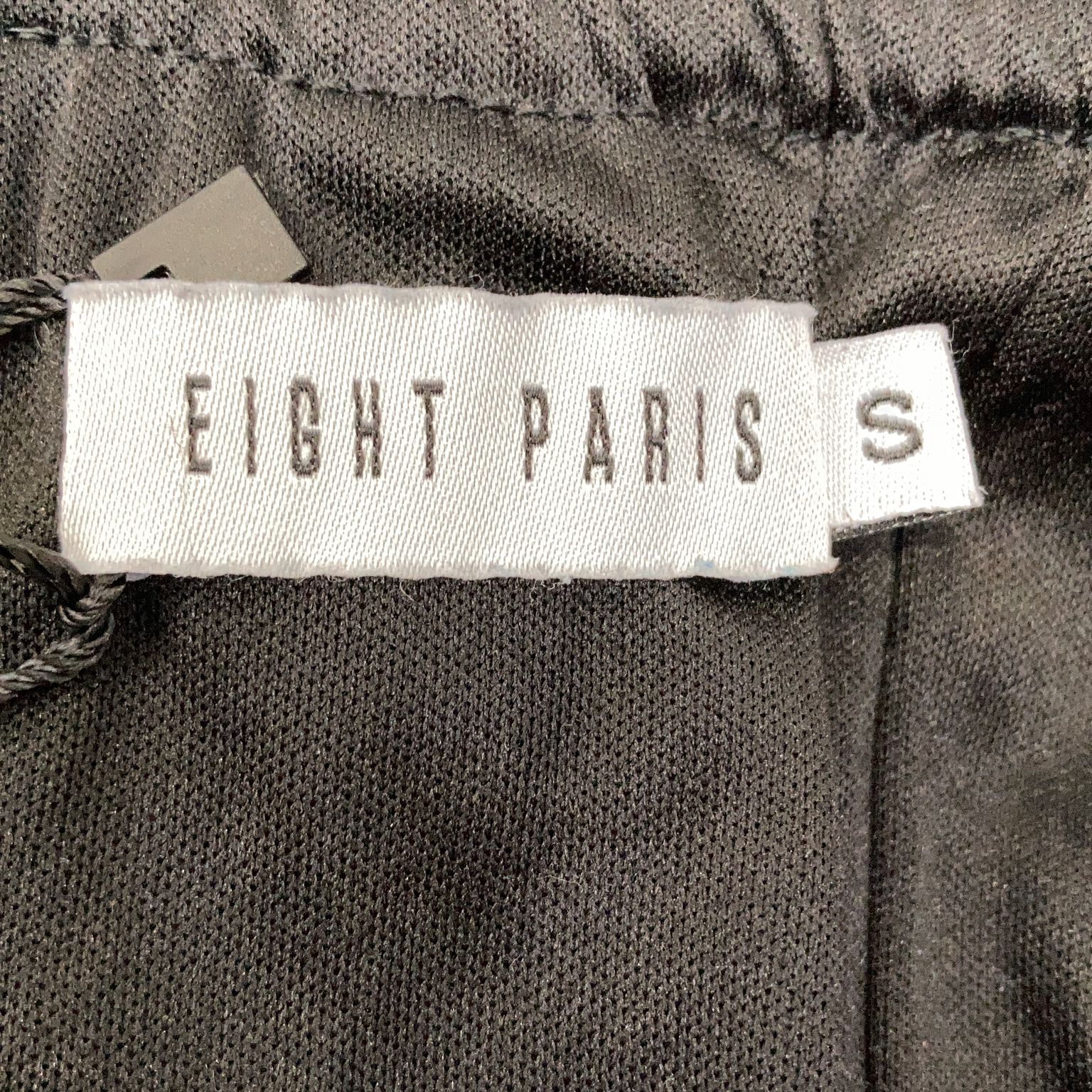 Eight Paris