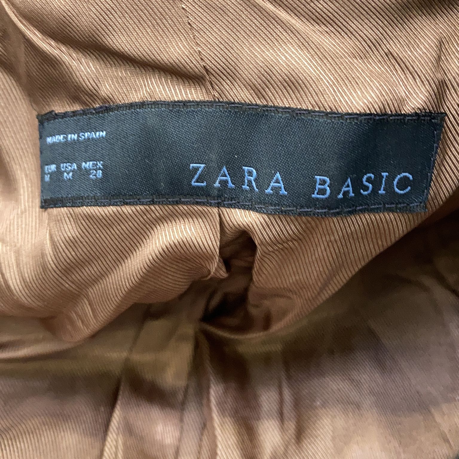 Zara Basic