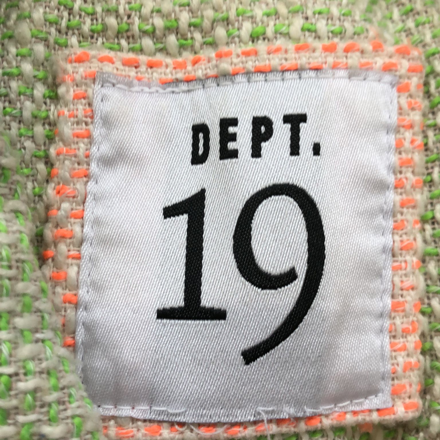 Dept 19