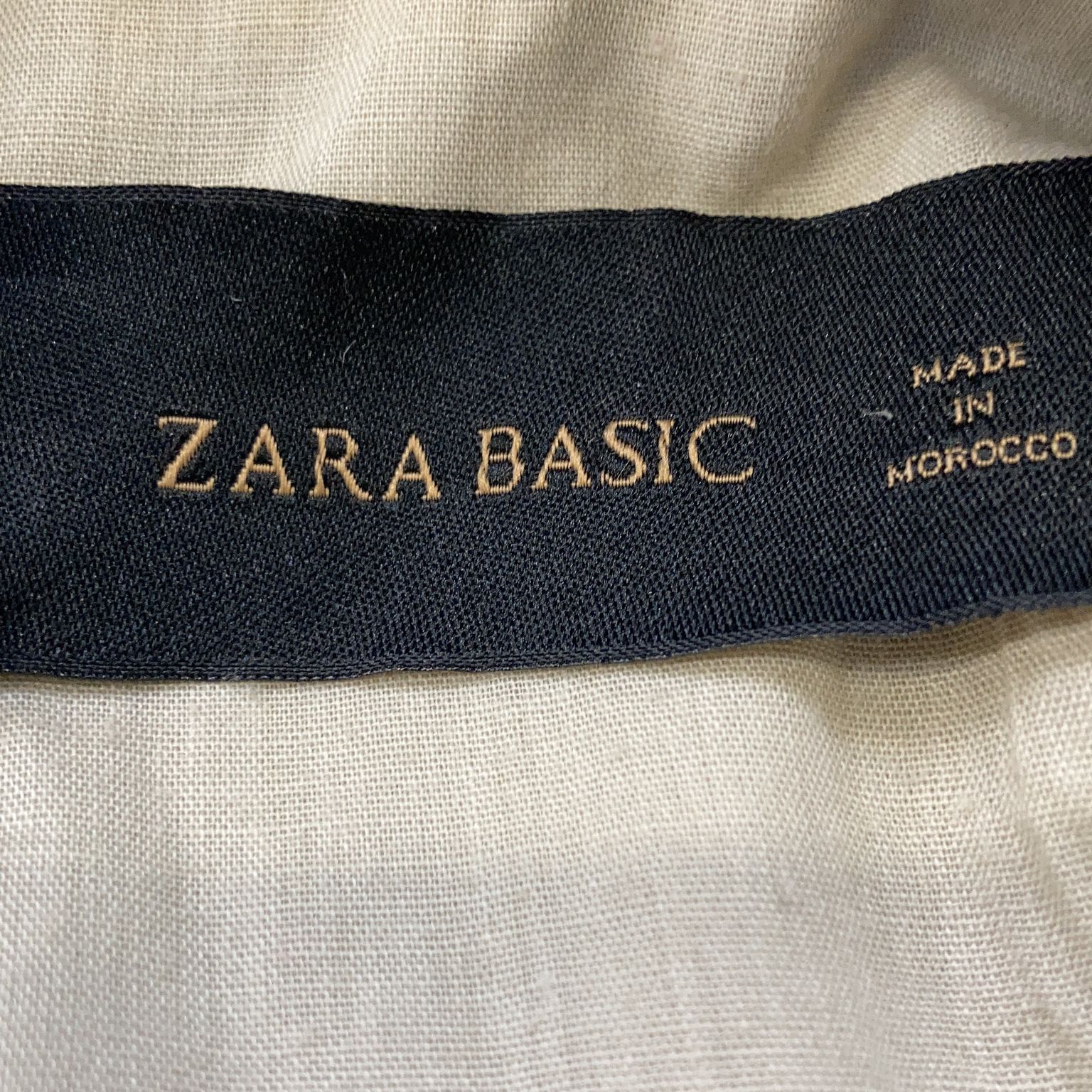 Zara Basic