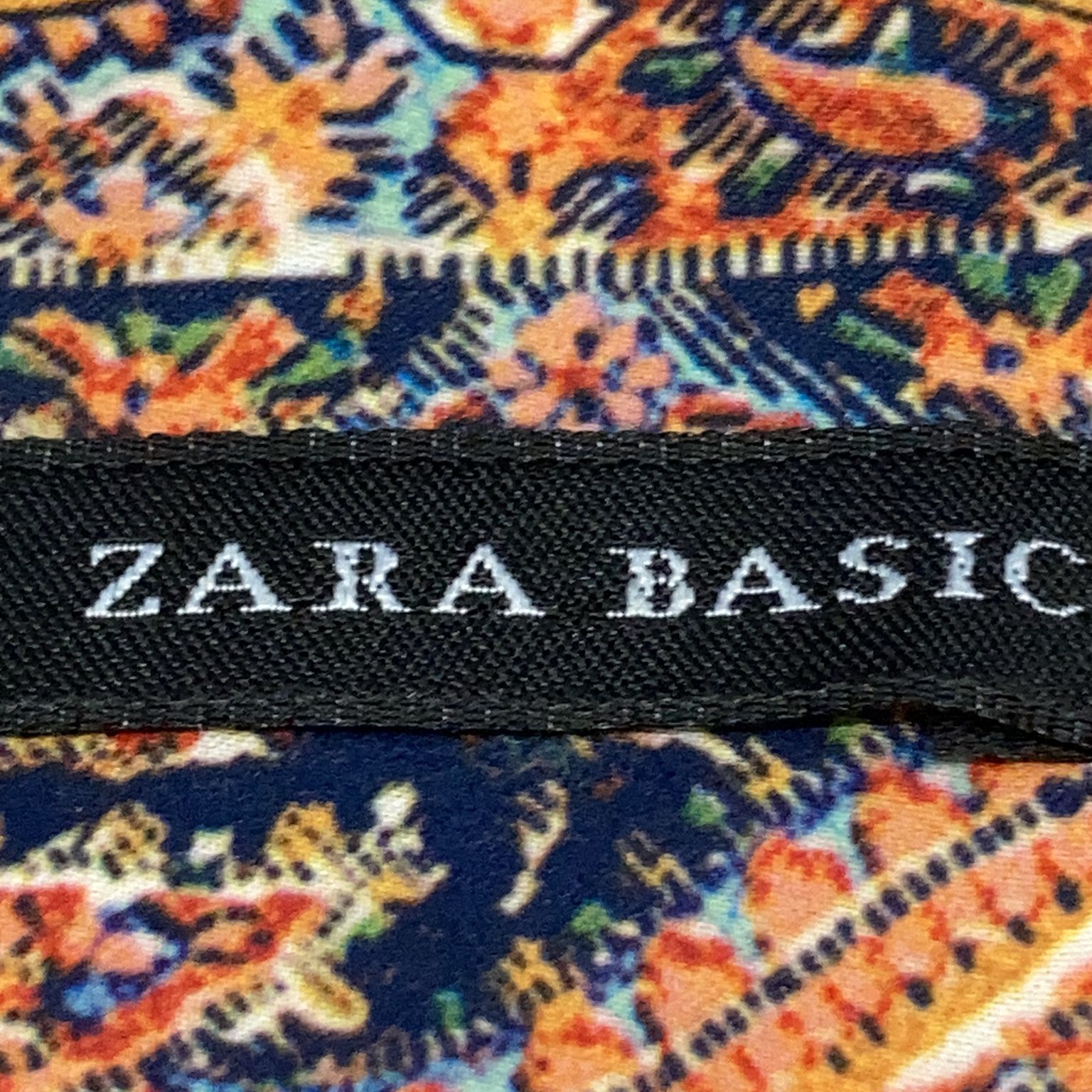 Zara Basic