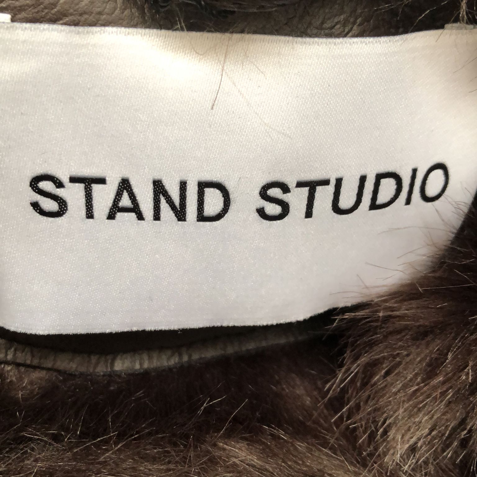 Stand Studio