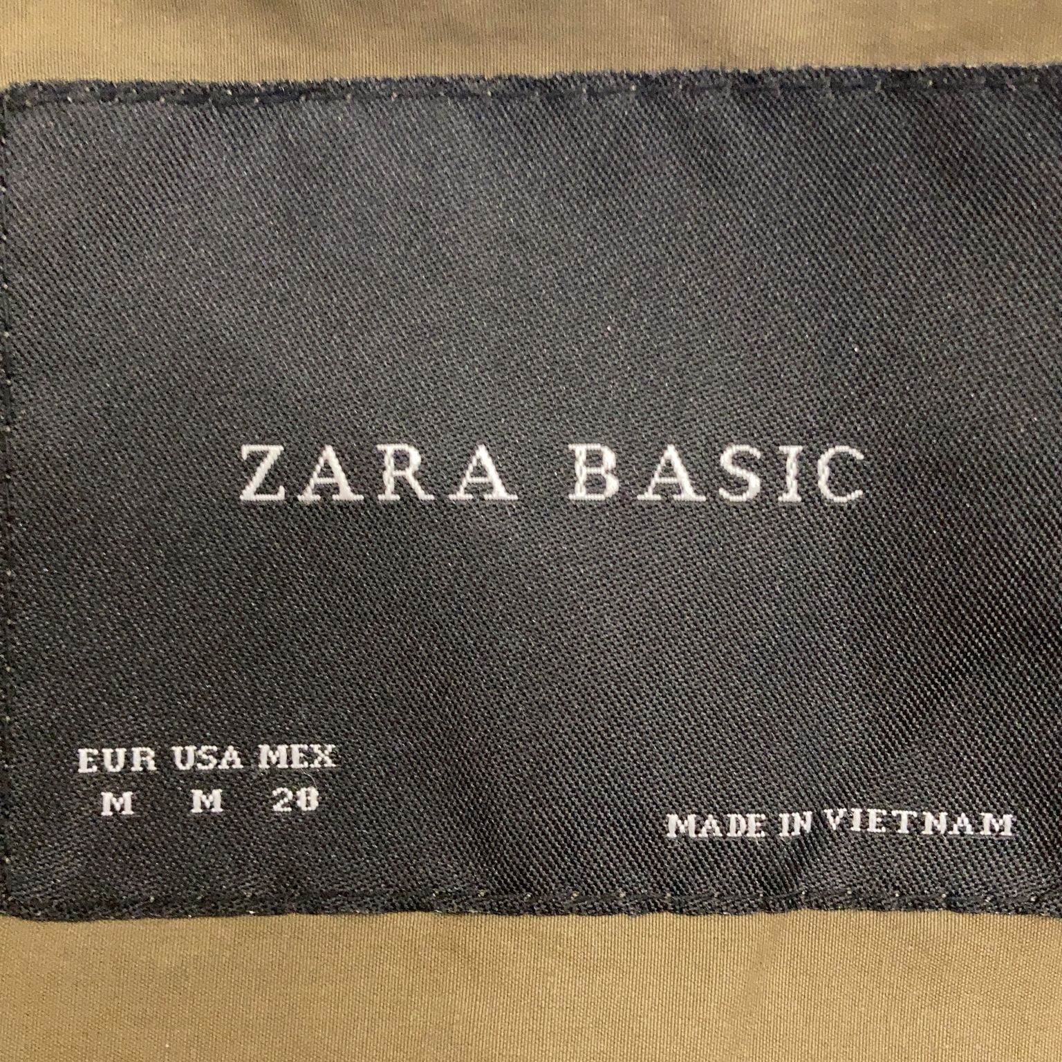 Zara Basic