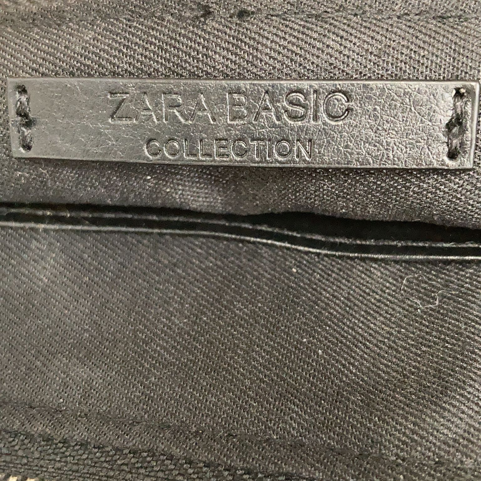 Zara Basic