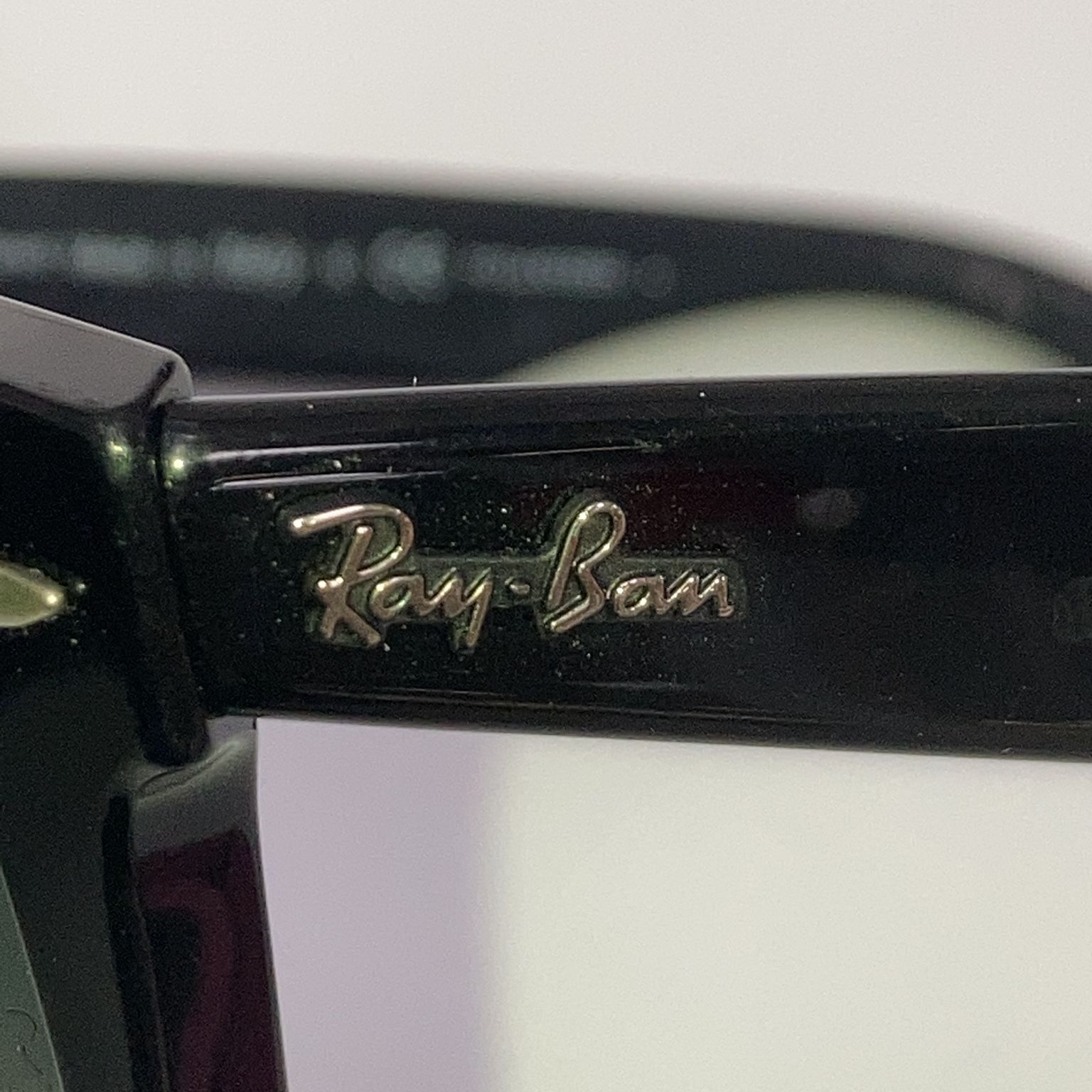 Ray-Ban