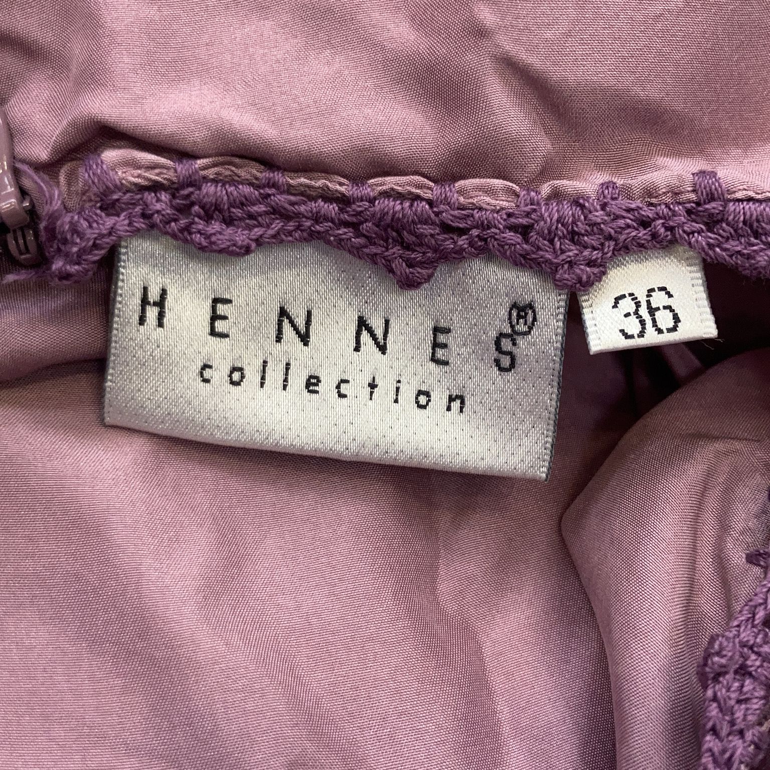 Hennes Collection