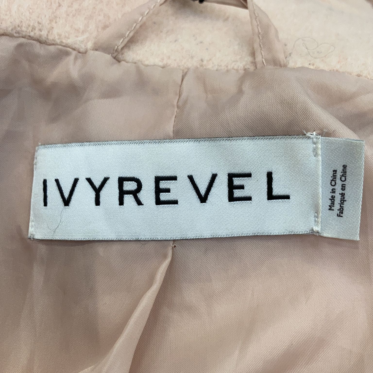 Ivyrevel