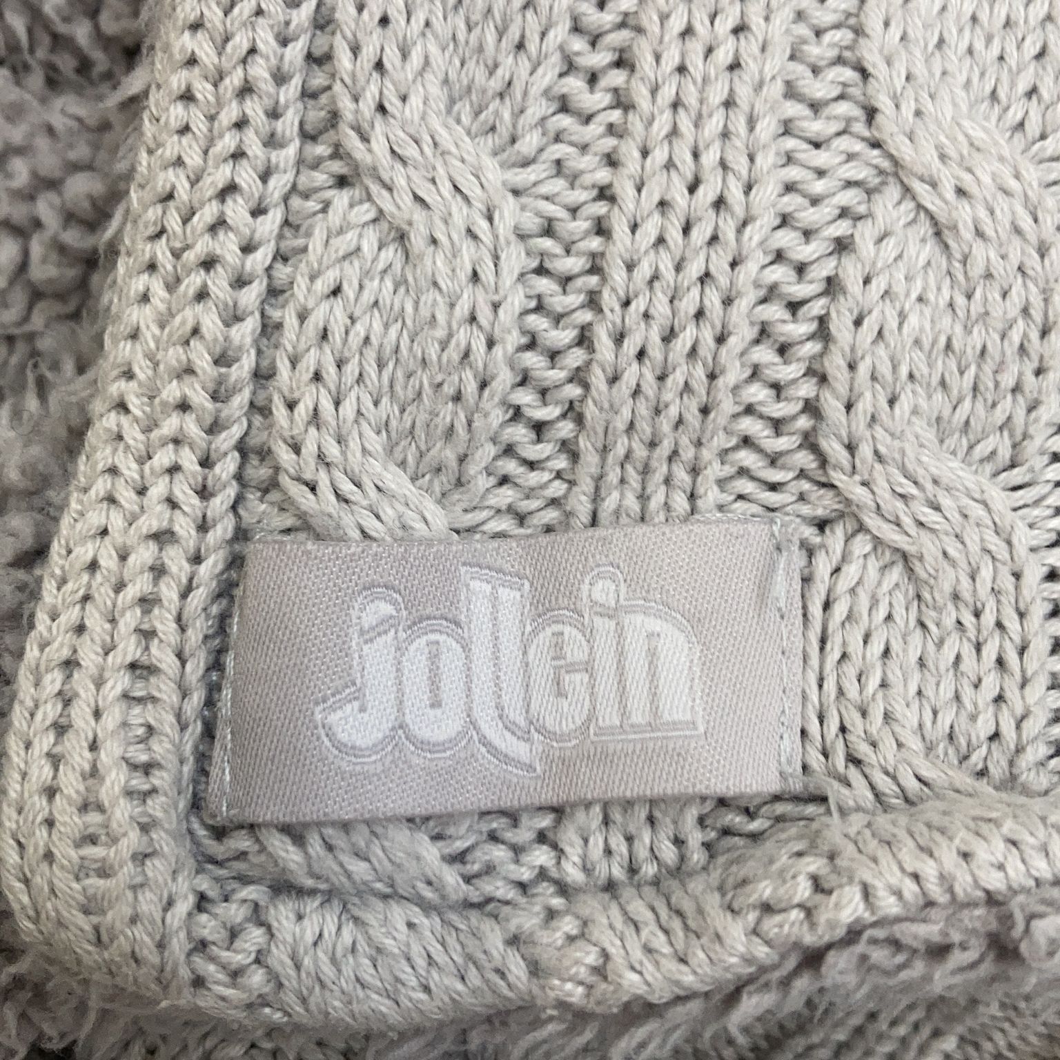 Jollein