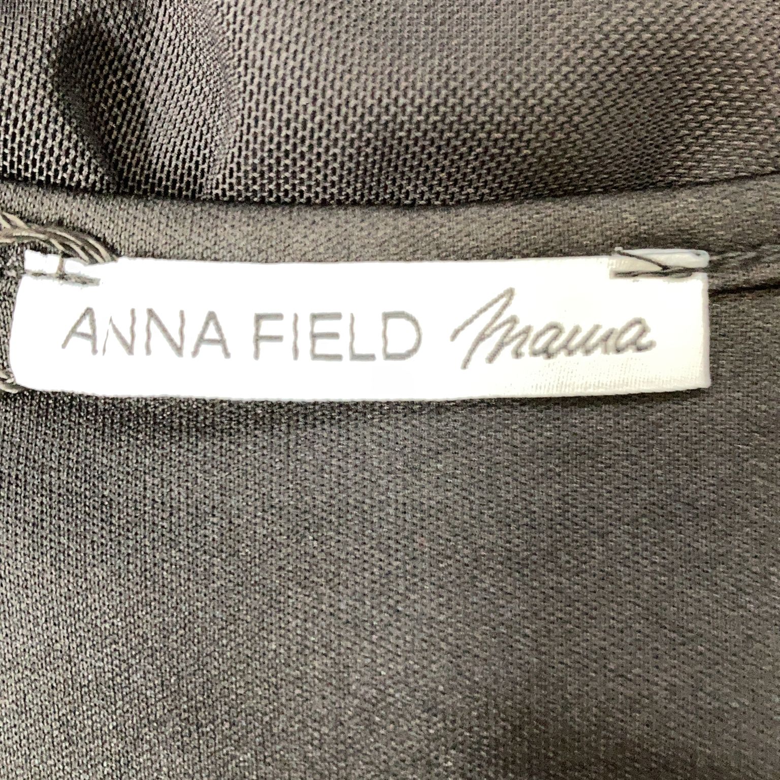 Anna Field Mama