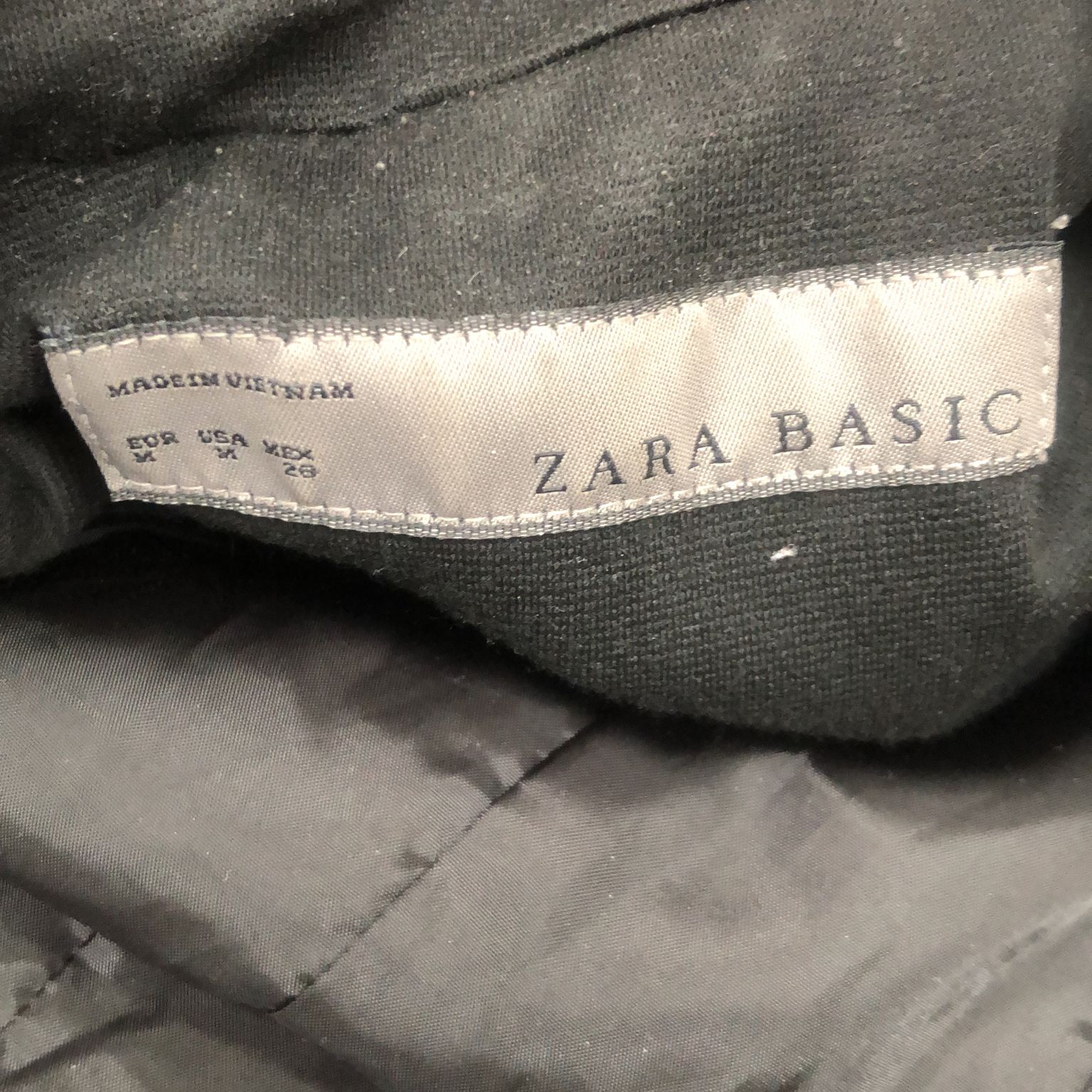 Zara Basic