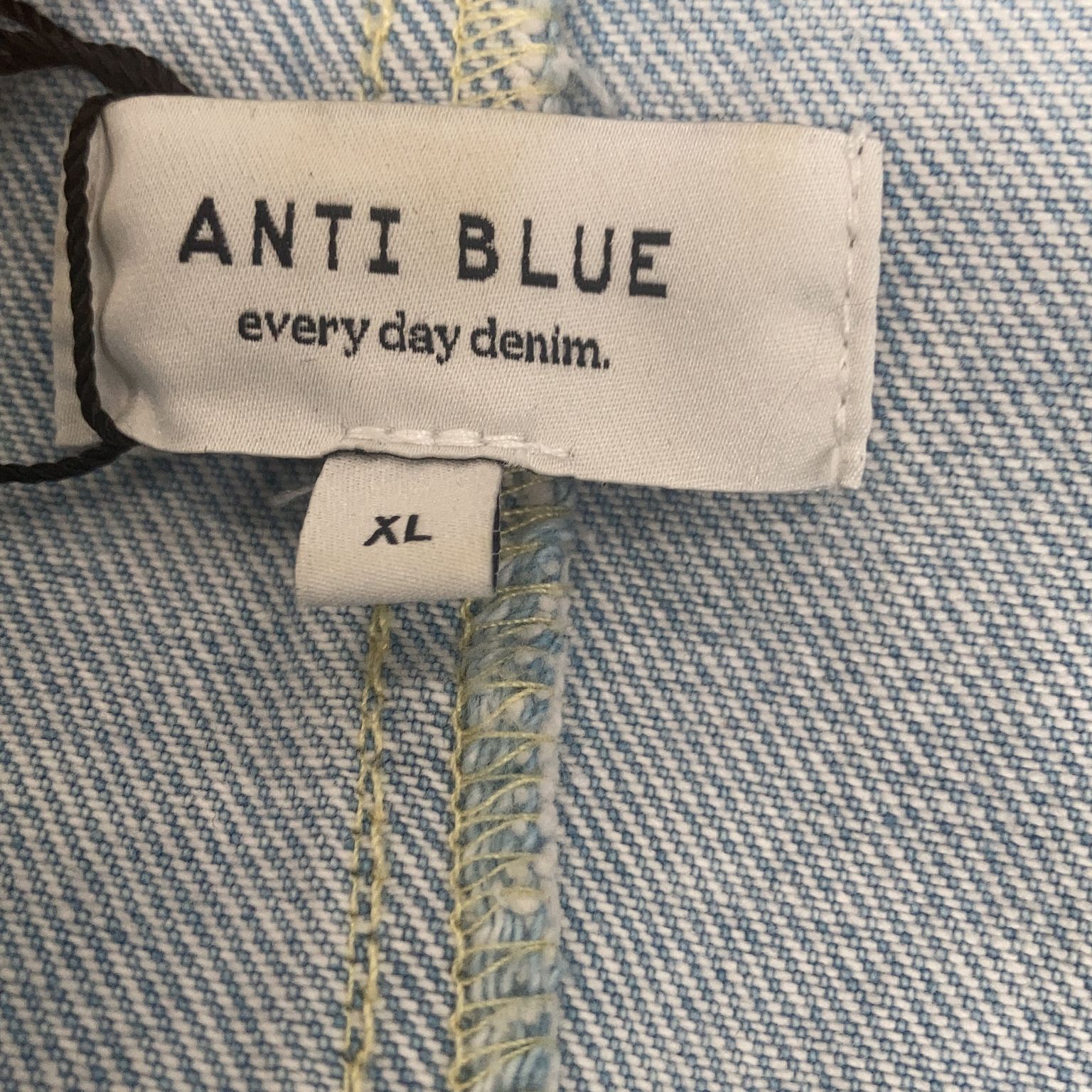 Anti Blue