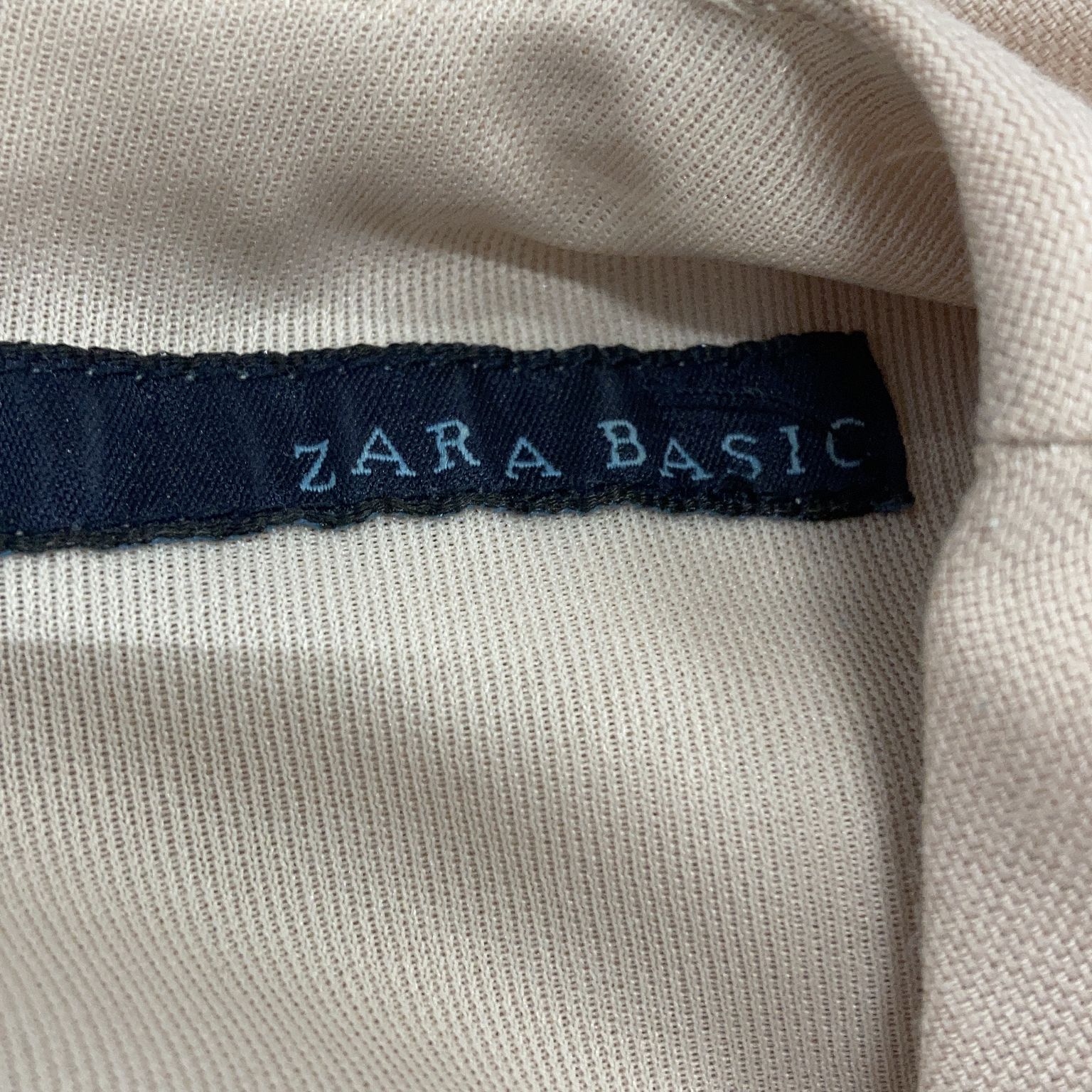 Zara Basic