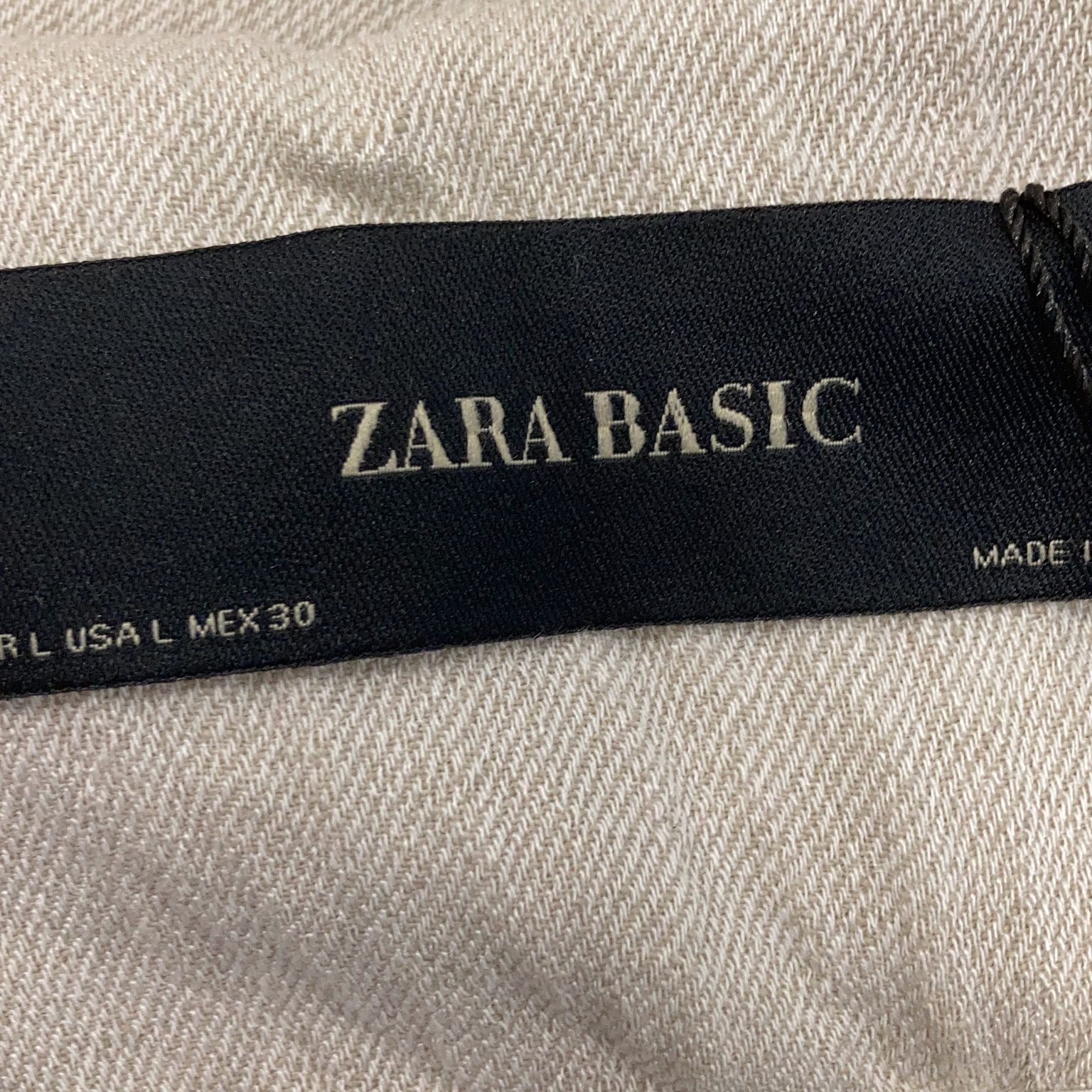 Zara Basic