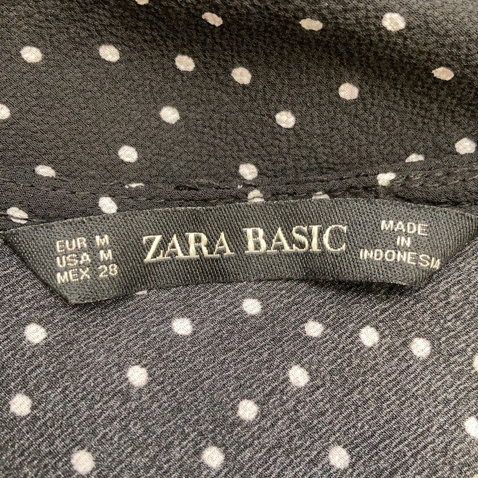 Zara Basic