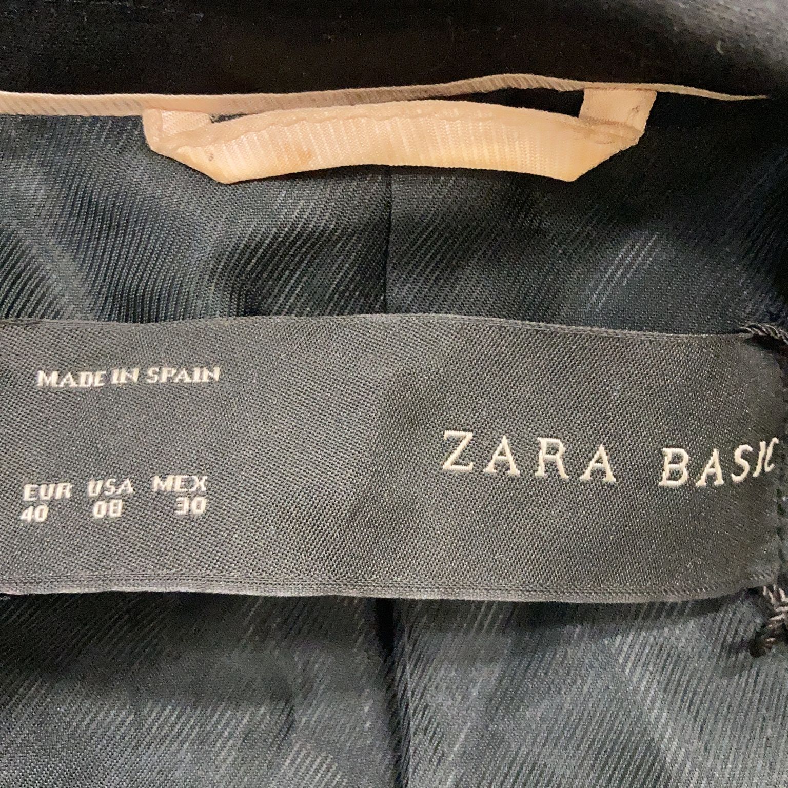 Zara Basic