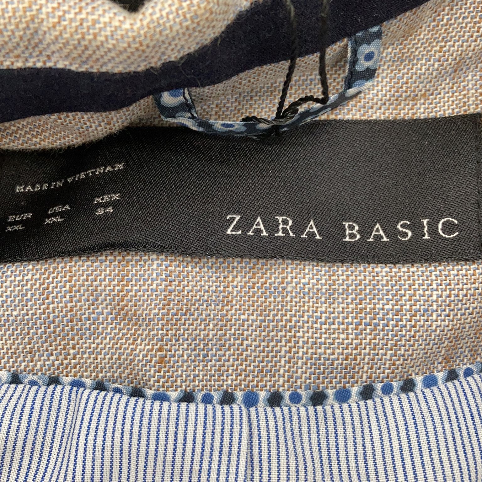 Zara Basic