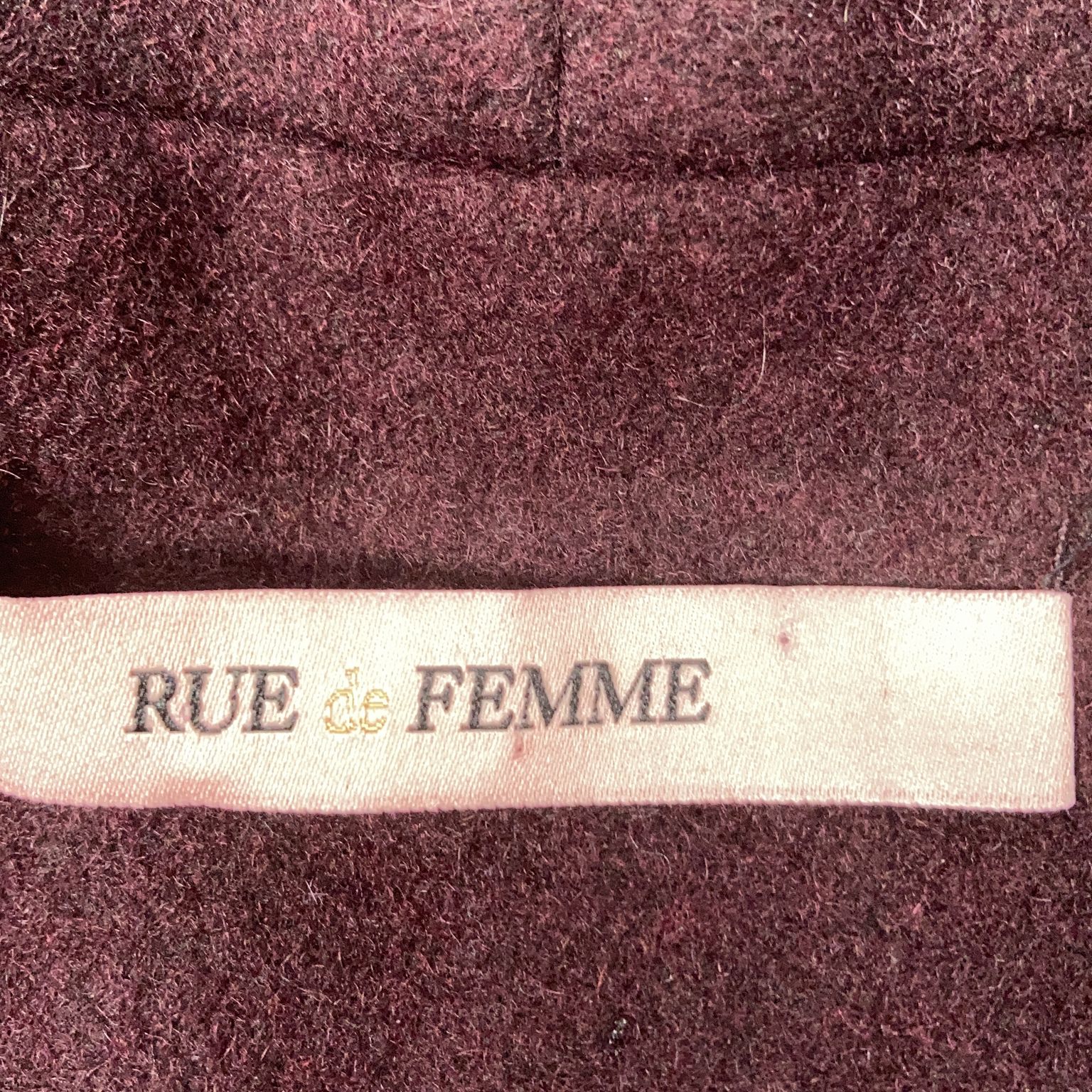 Rue de Femme