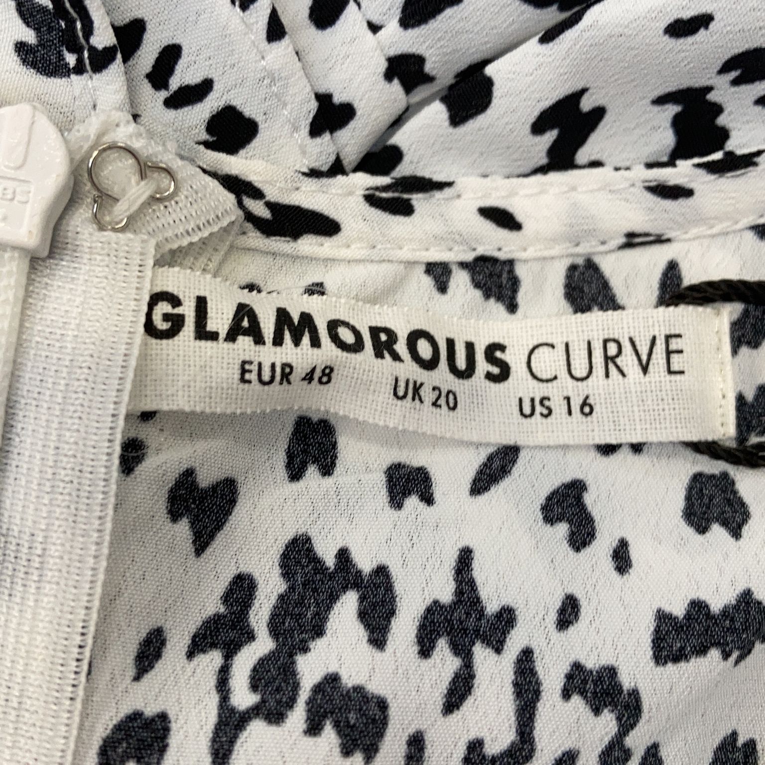 Glamorous Curve