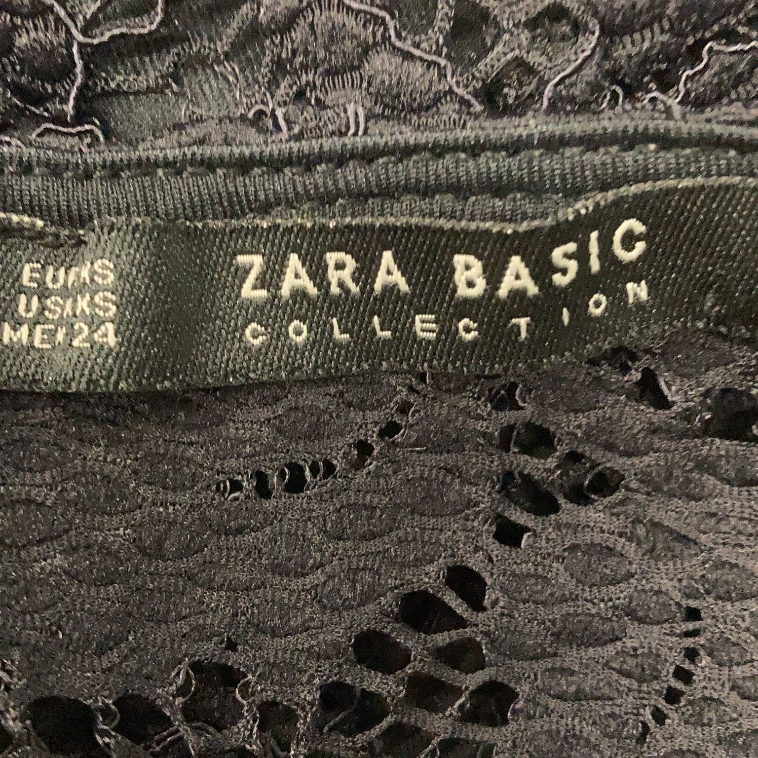 Zara Basic