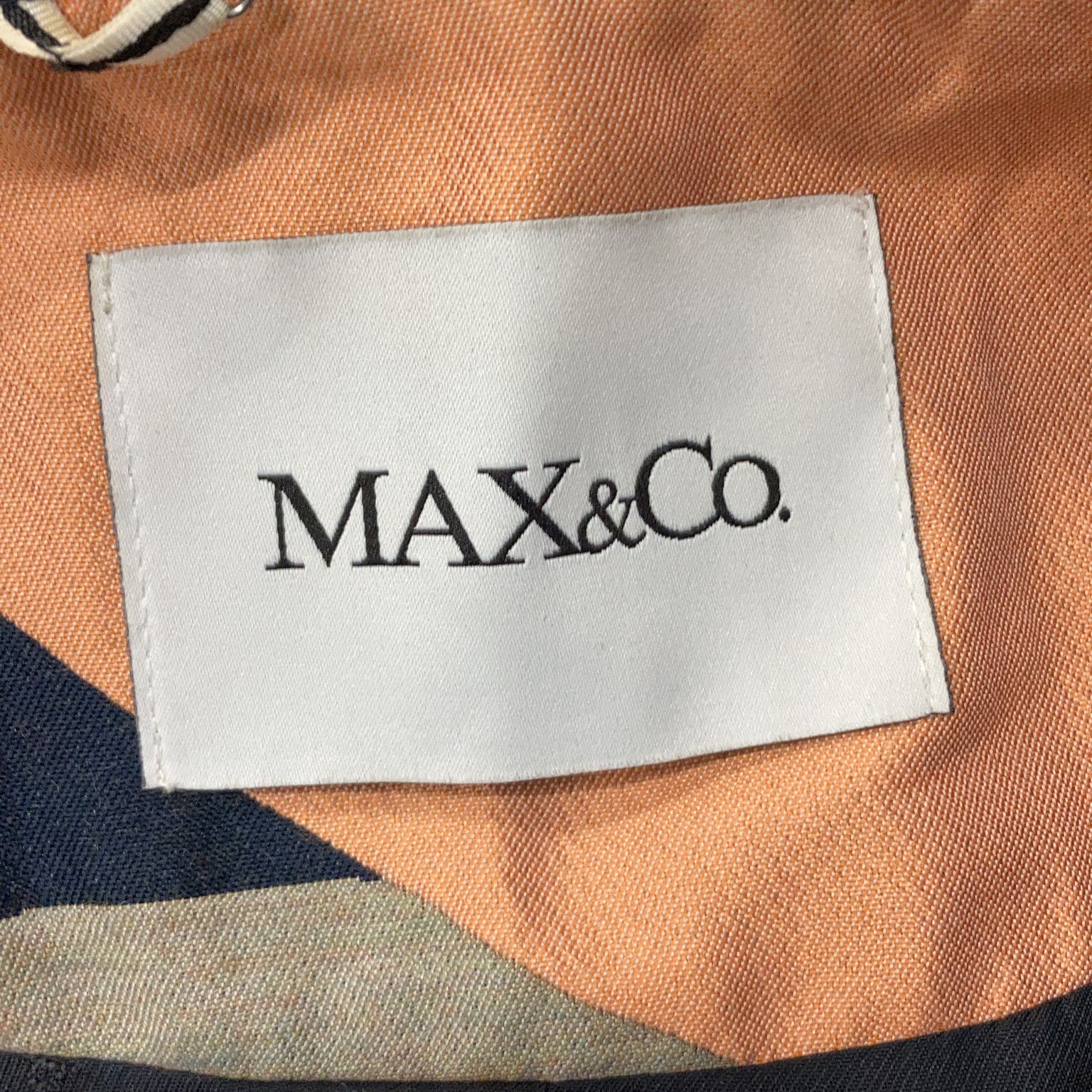 Max  Co