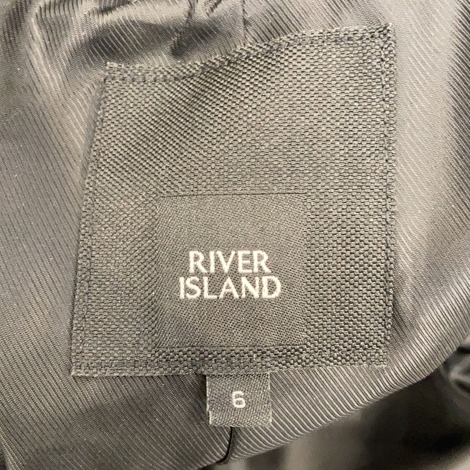 River Island