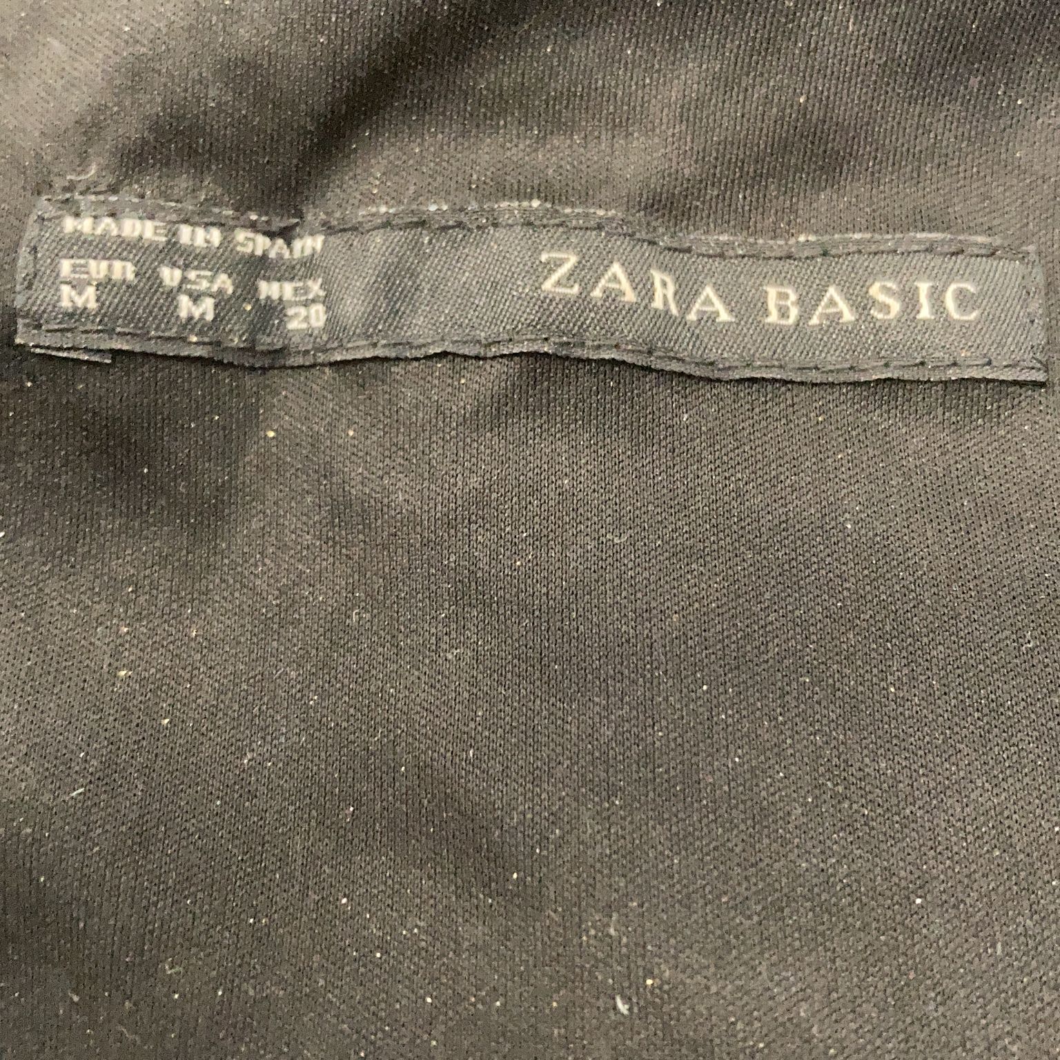 Zara Basic