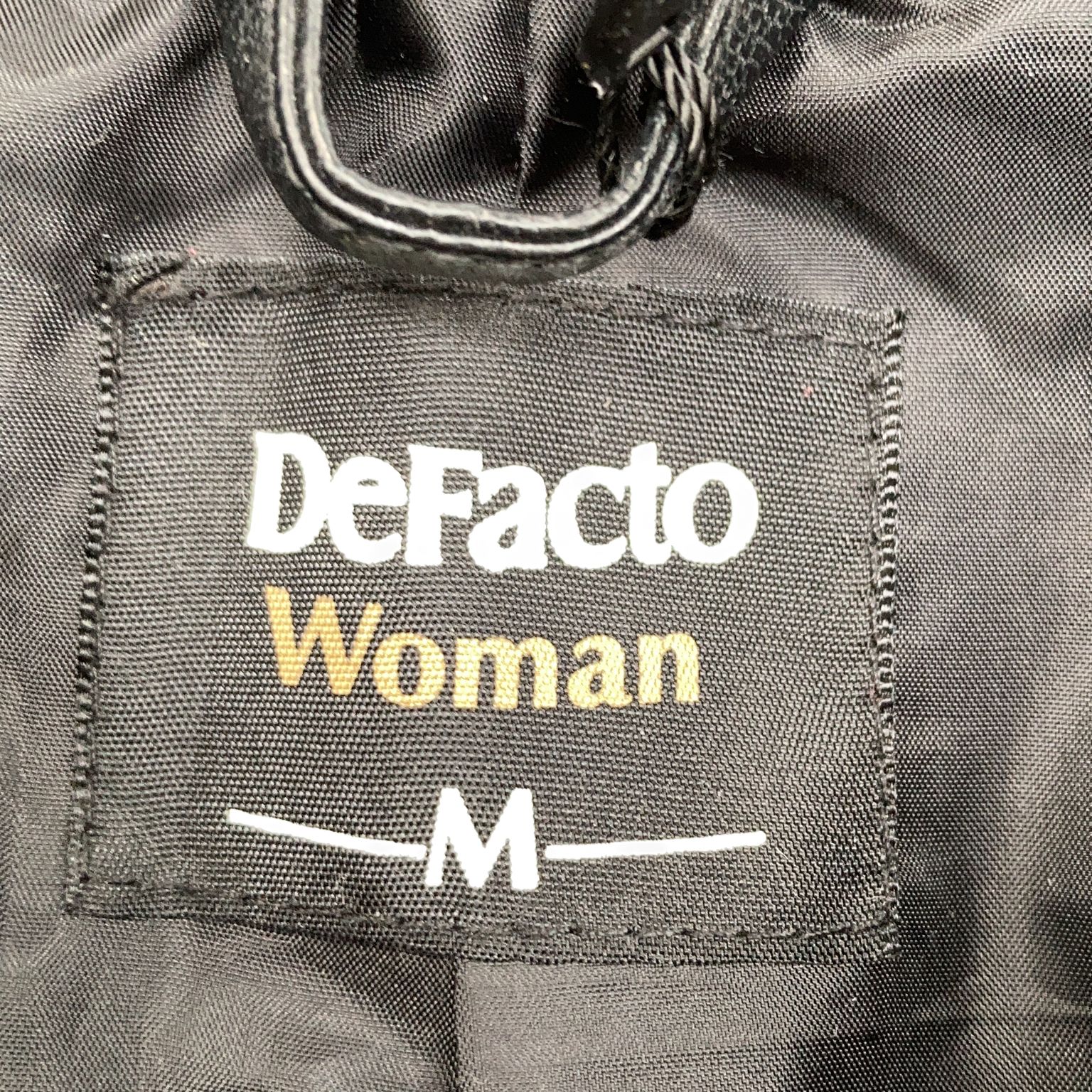 DeFacto Woman