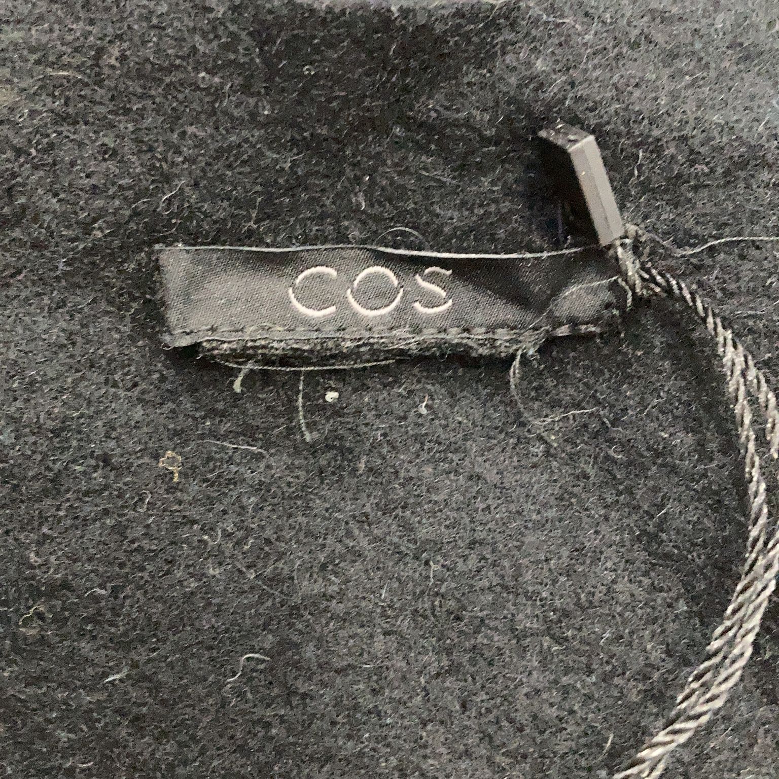 COS