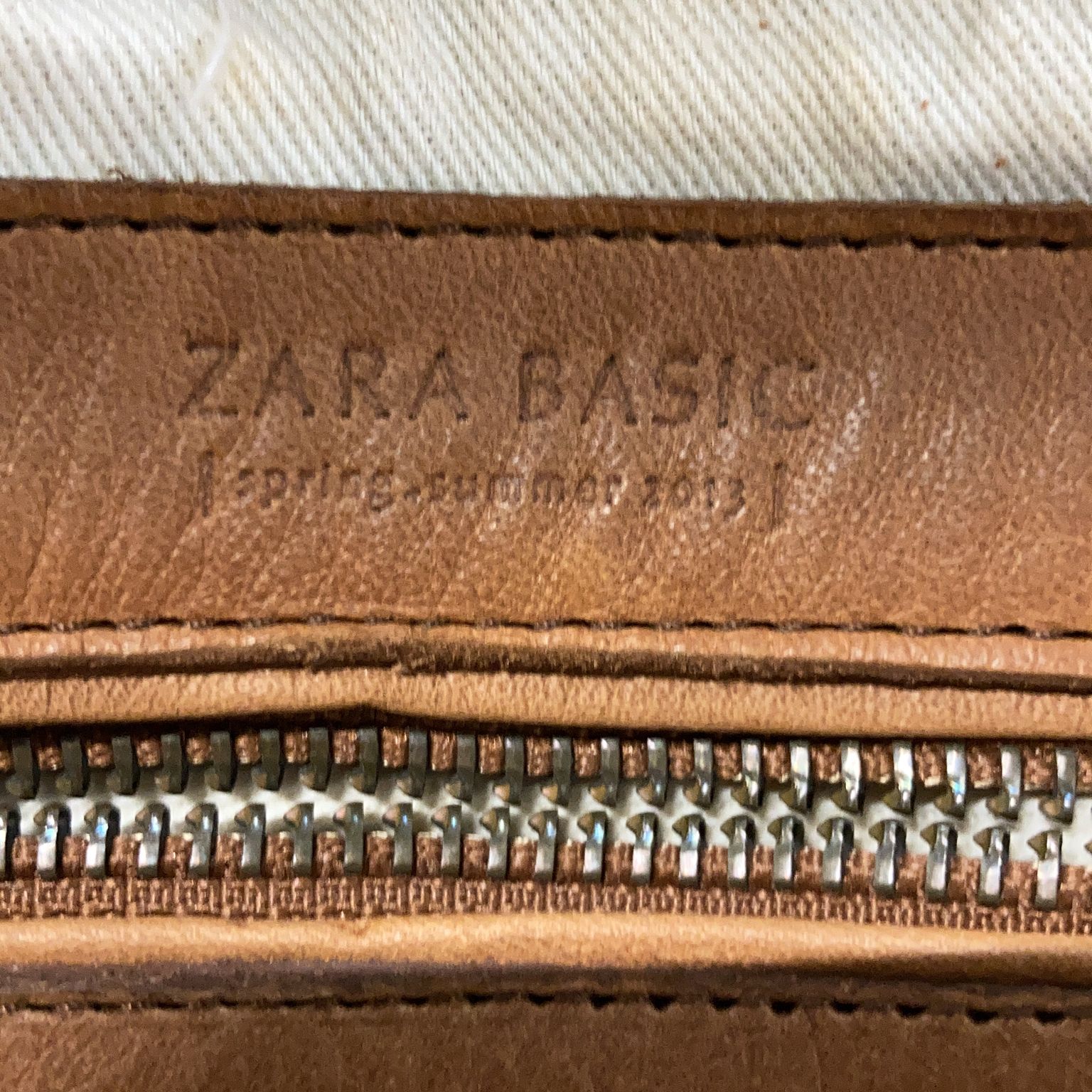 Zara Basic