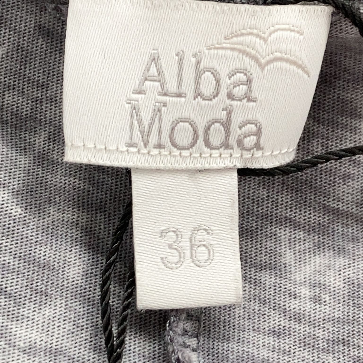 Alba Moda