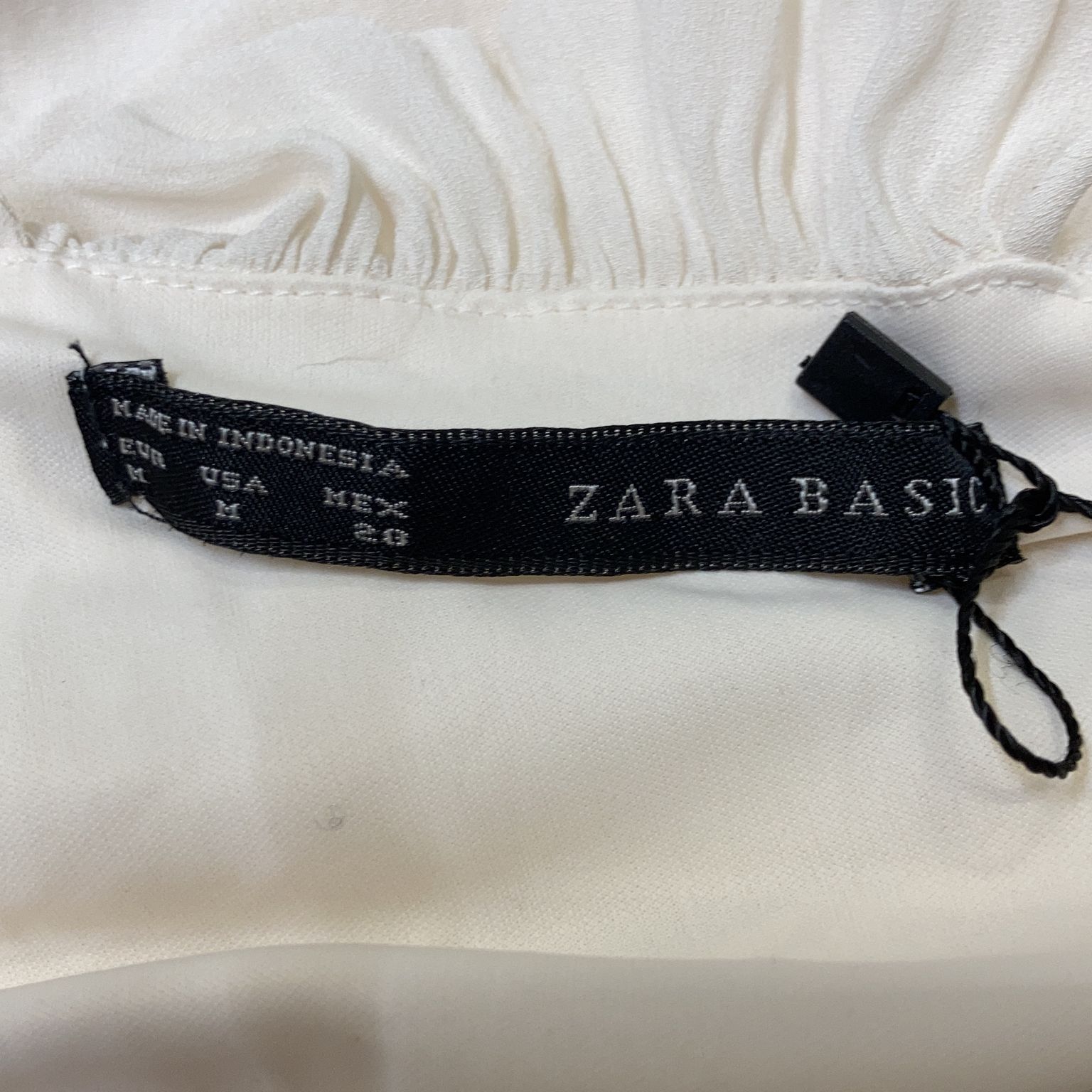 Zara Basic