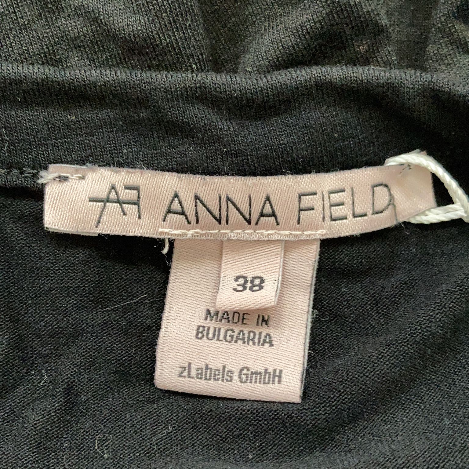 Anna Field