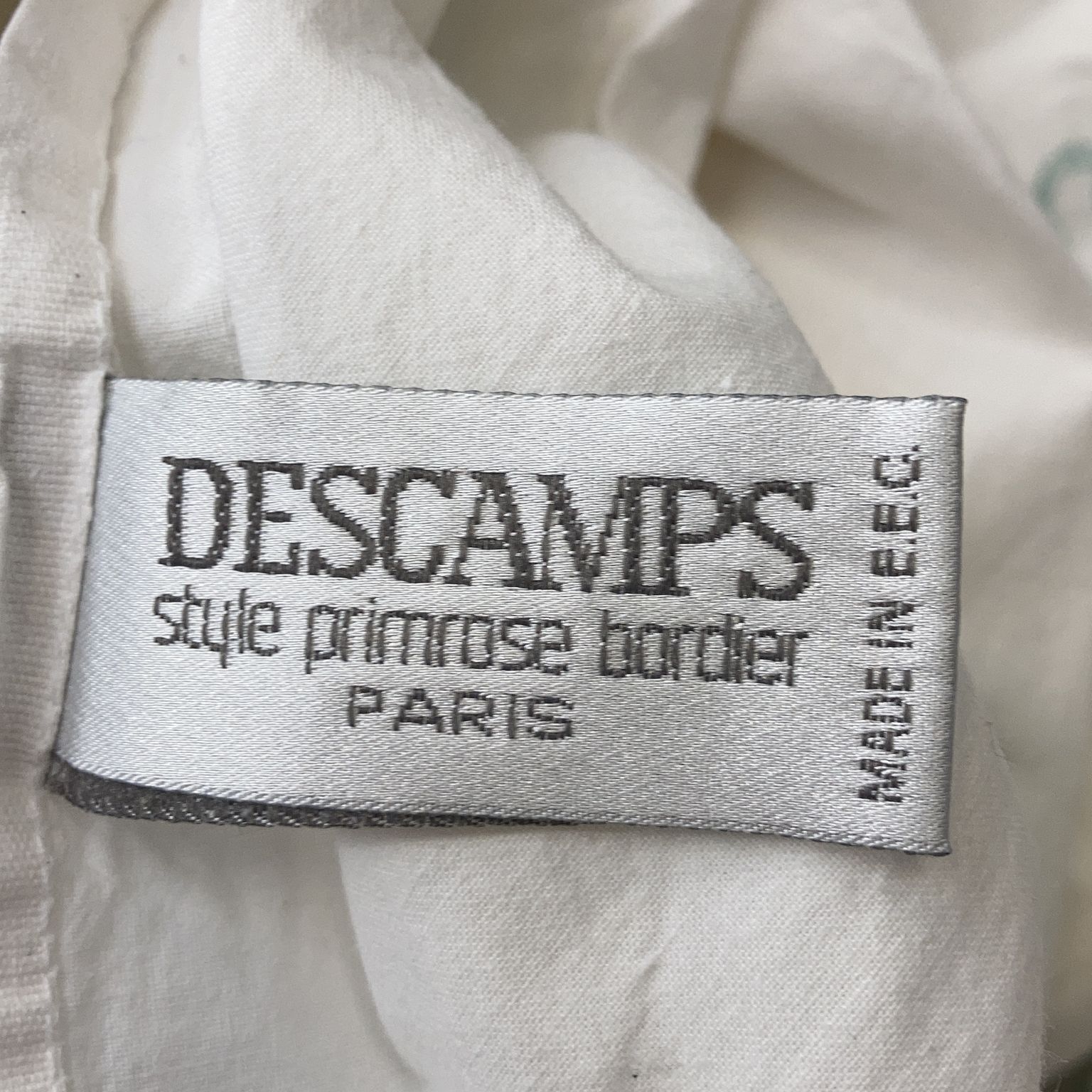 Descamps