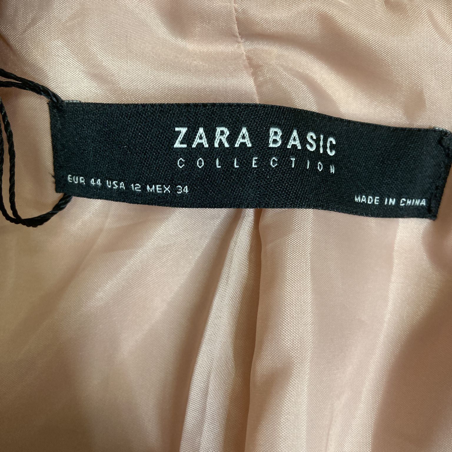 Zara Basic