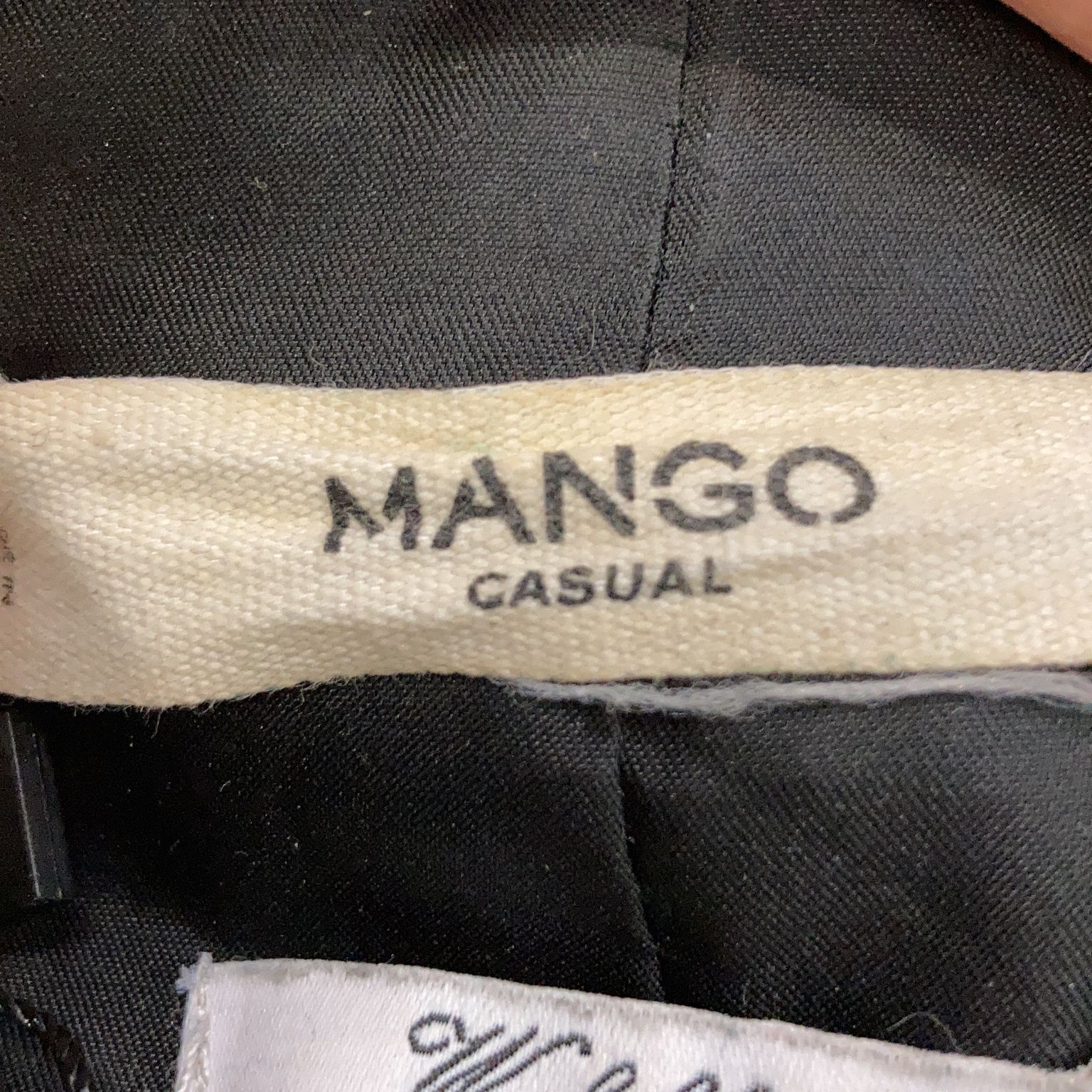 Mango Casual