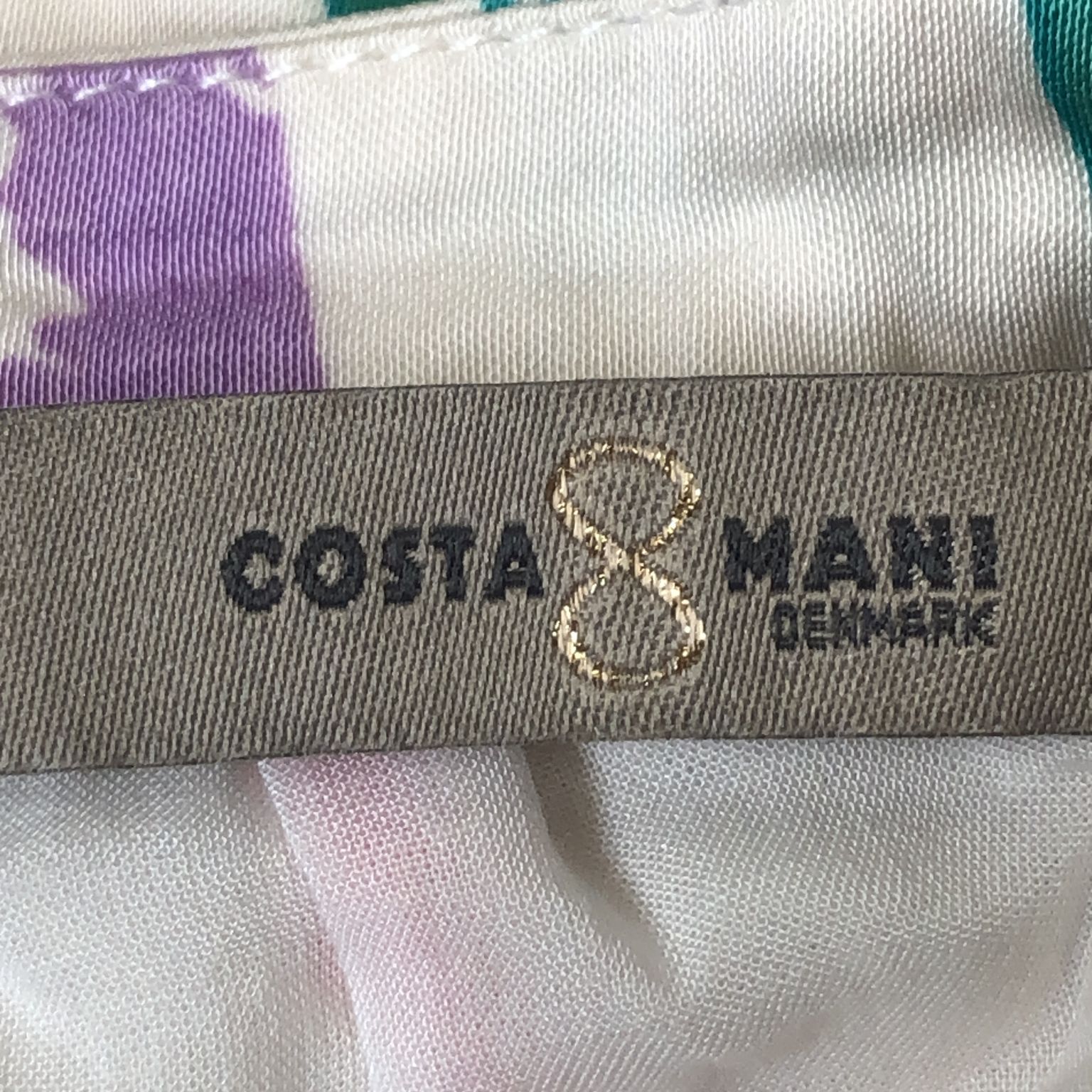 Costa 8 Mani